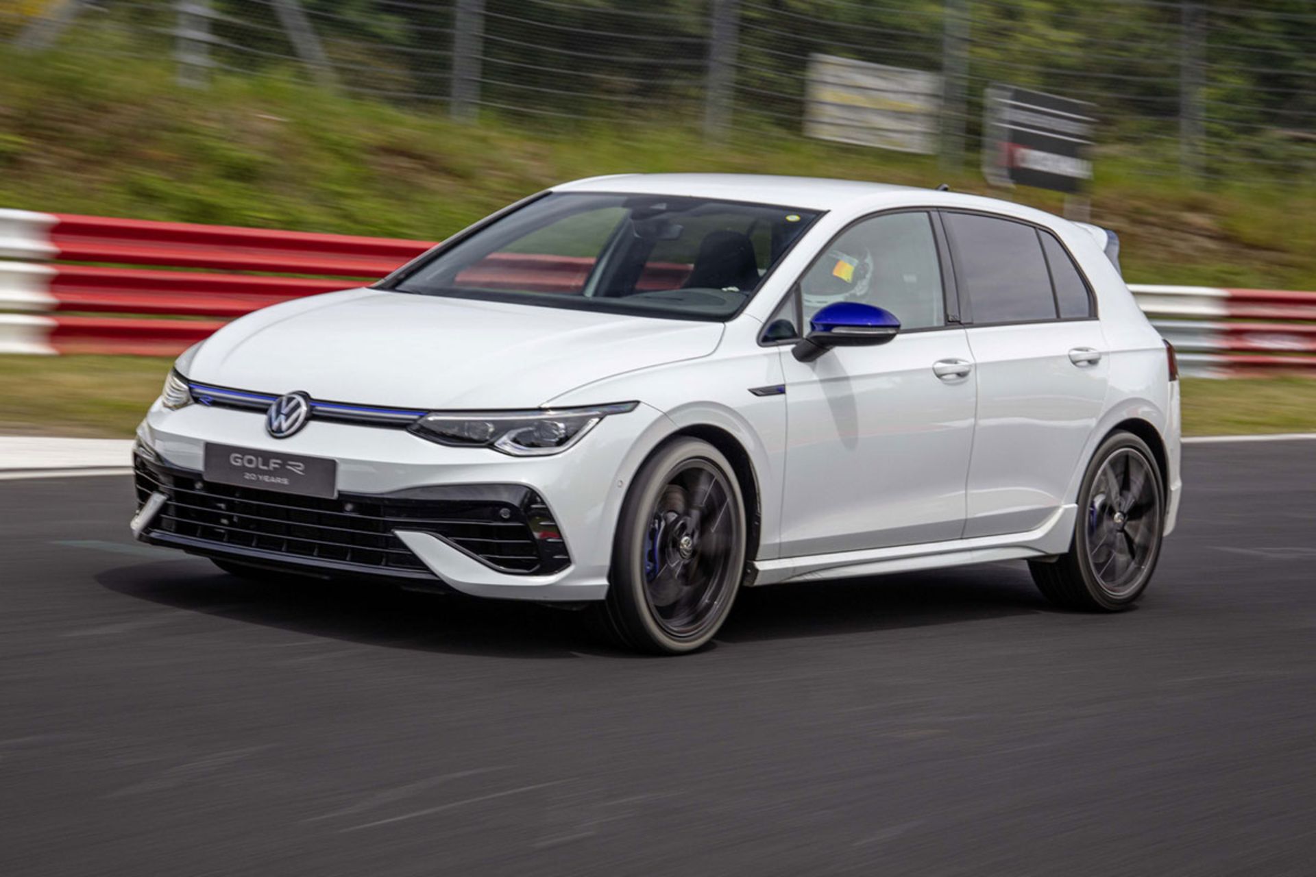 2023-VW-Golf-R-20-Years-12