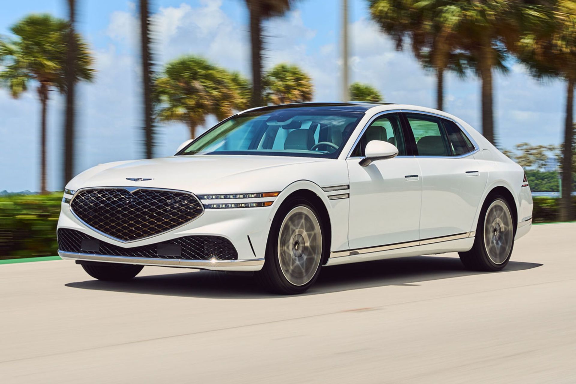Genesis-G90-1