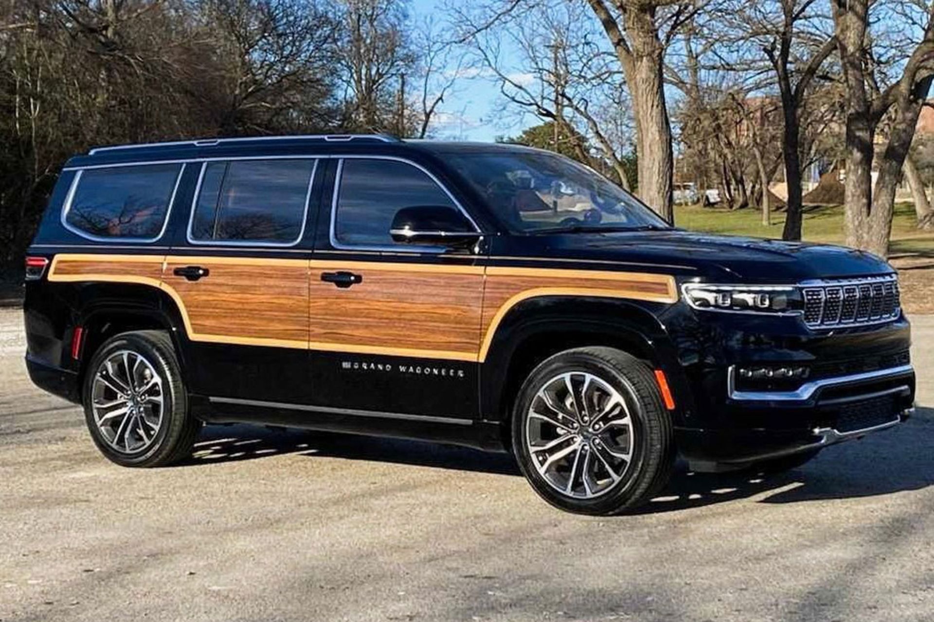 Jeep-Wagoneer-1