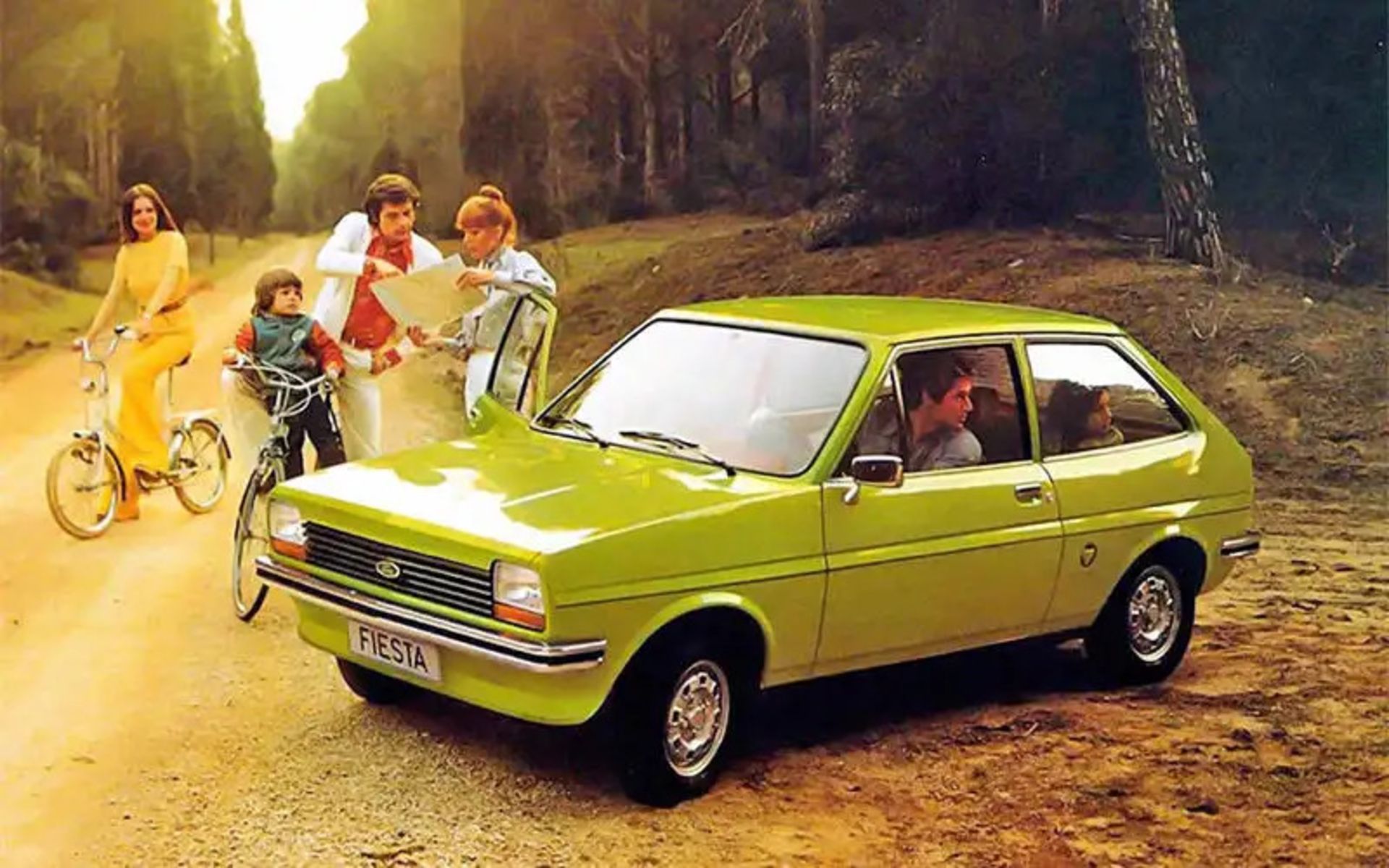 1-intro-fiesta_ford_0_0_0