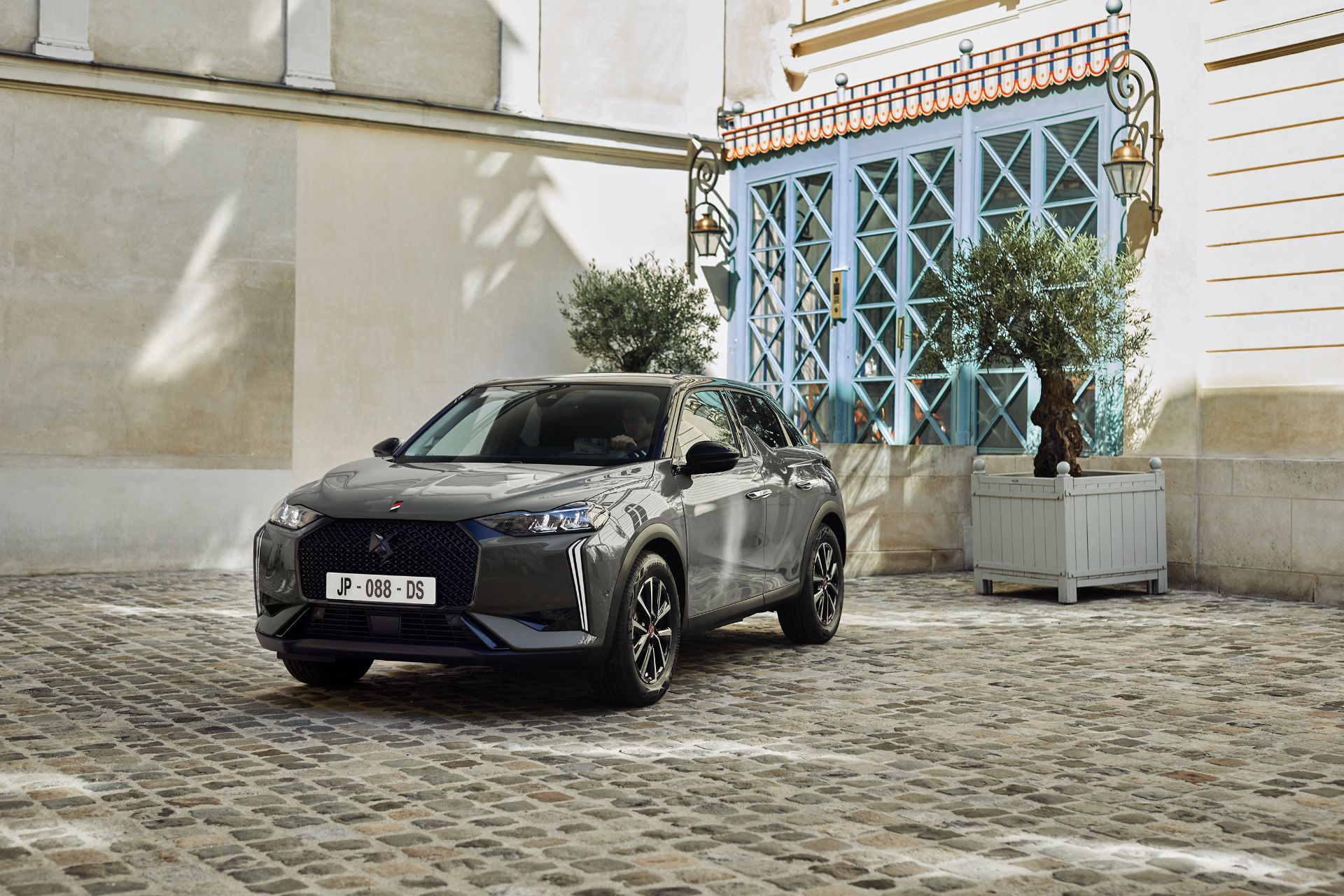 2022-DS-3-Facelift-13