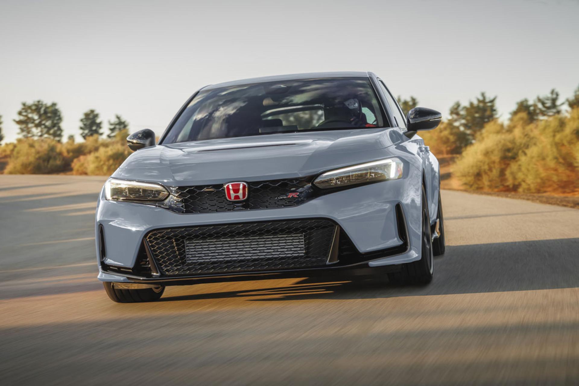 2023-Honda-Civic-Type-R-12