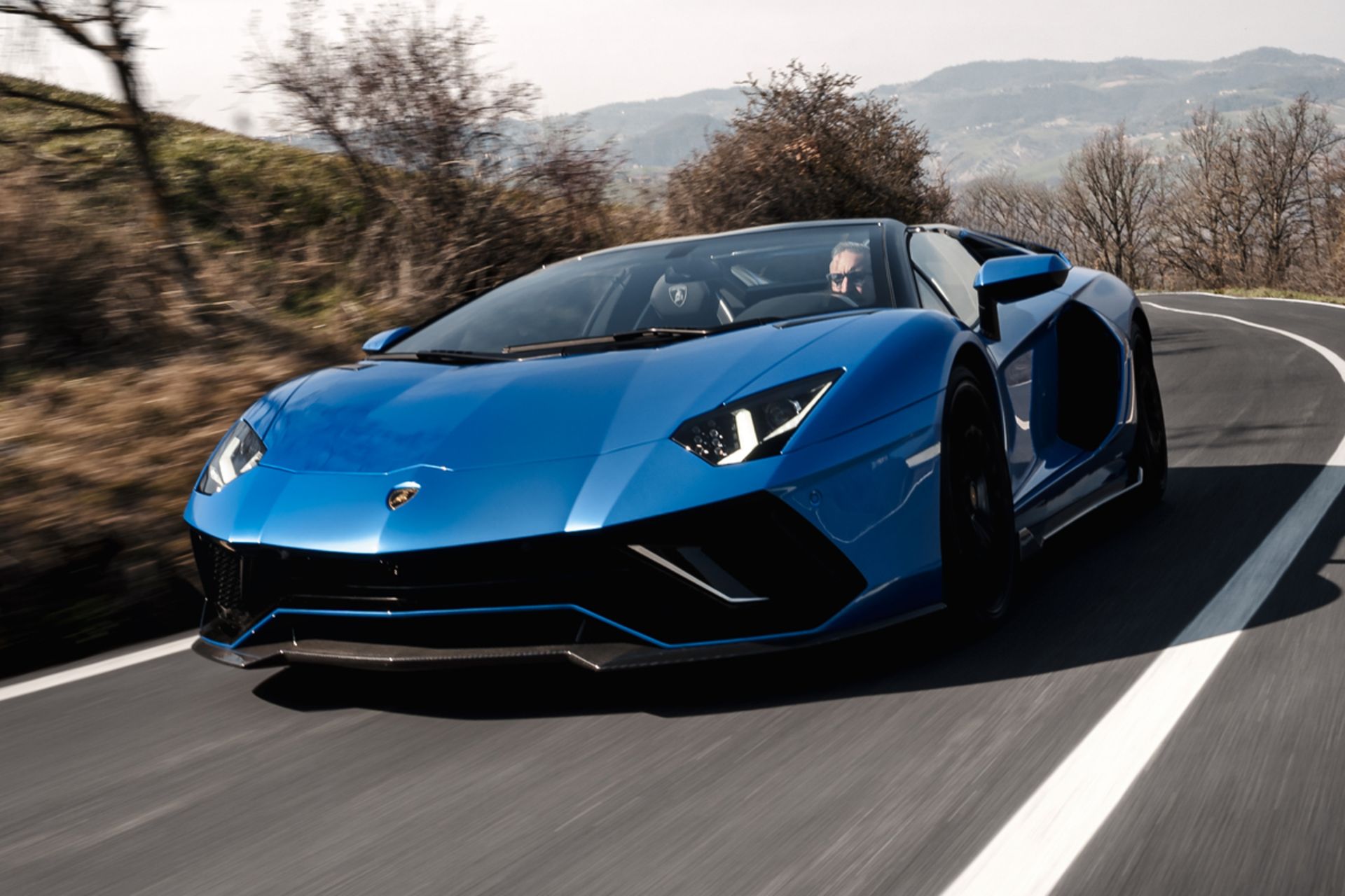 Lamborghini-Aventador-1