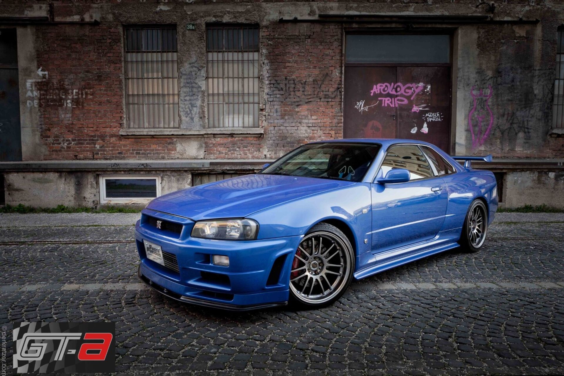 Paul-Walker-Nissan-Skyline-GT-R-R34-Kaizo-7