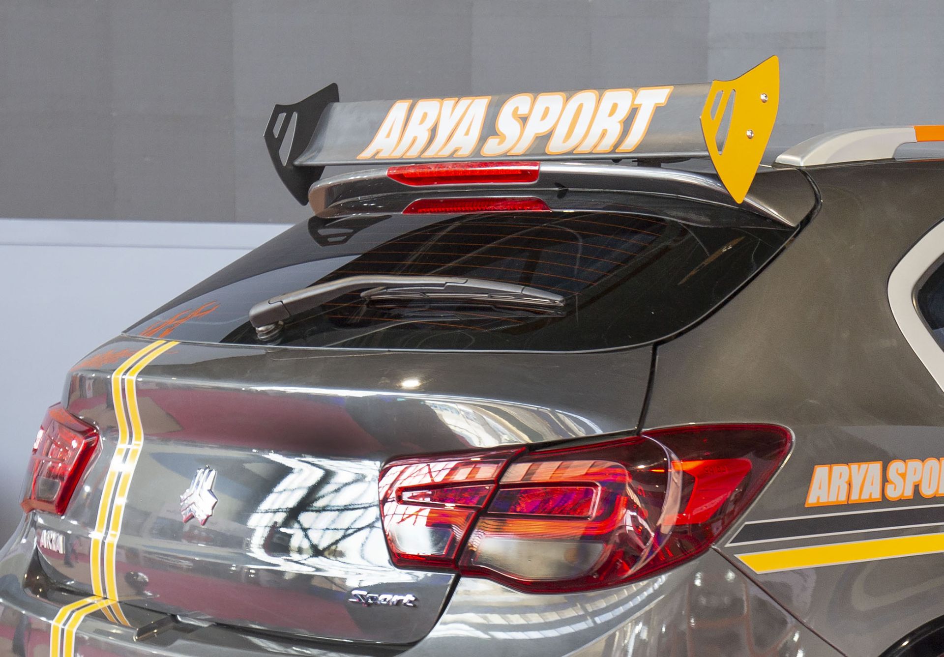 Saipa Arya sport