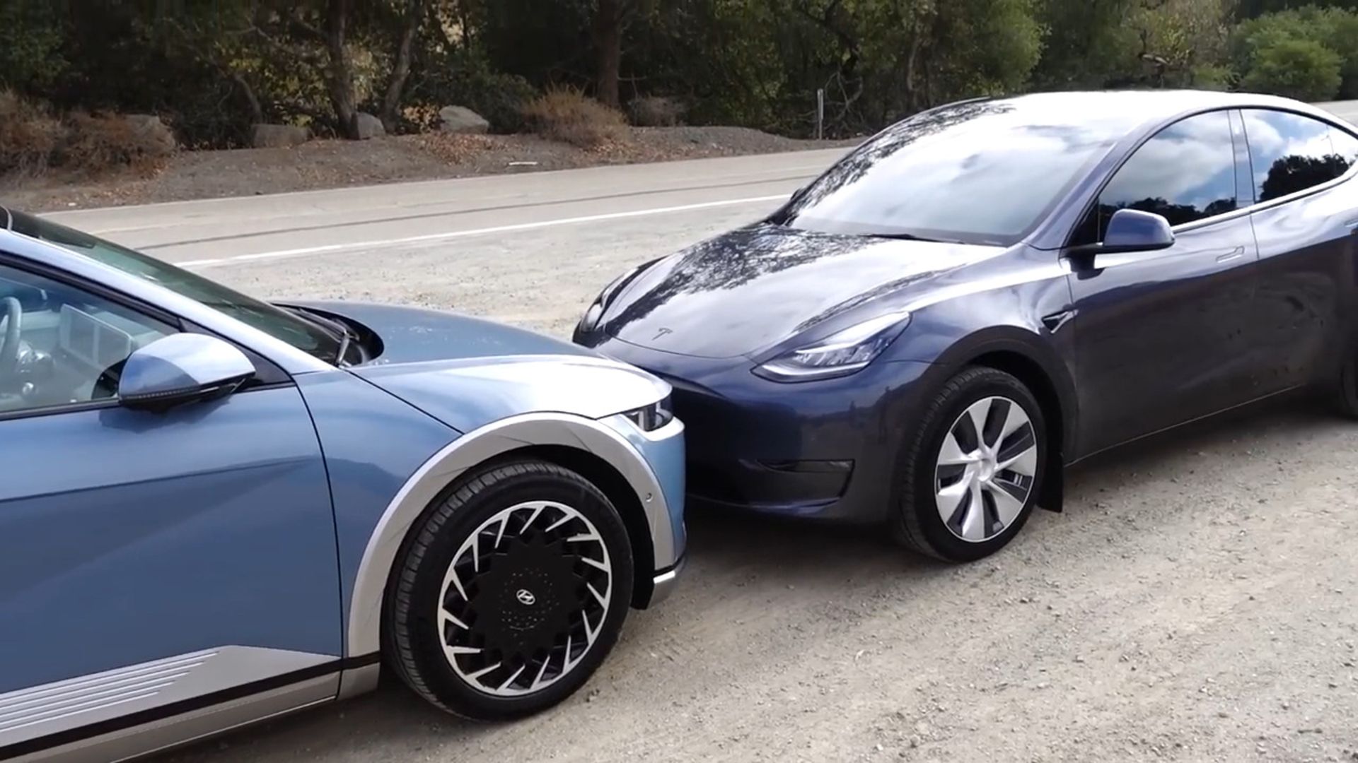 Tesla Model Y Long Range vs Hyundai IONIQ 5 Limited AWD - Head to Head Review-