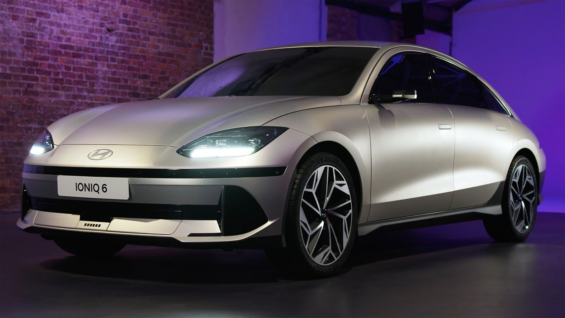rsz_hyundai_ioniq_6_001_kcuobi