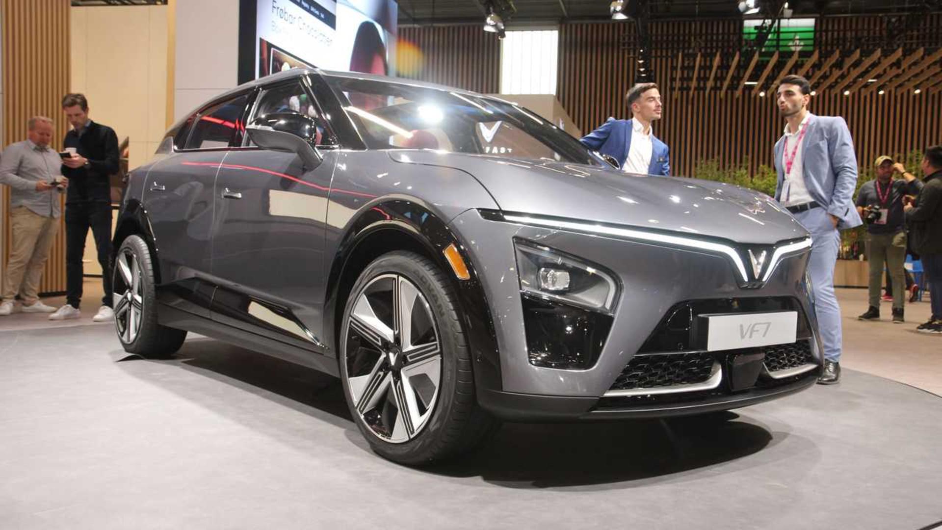 vinfast-vf7-2022