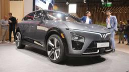 vinfast-vf7-2022