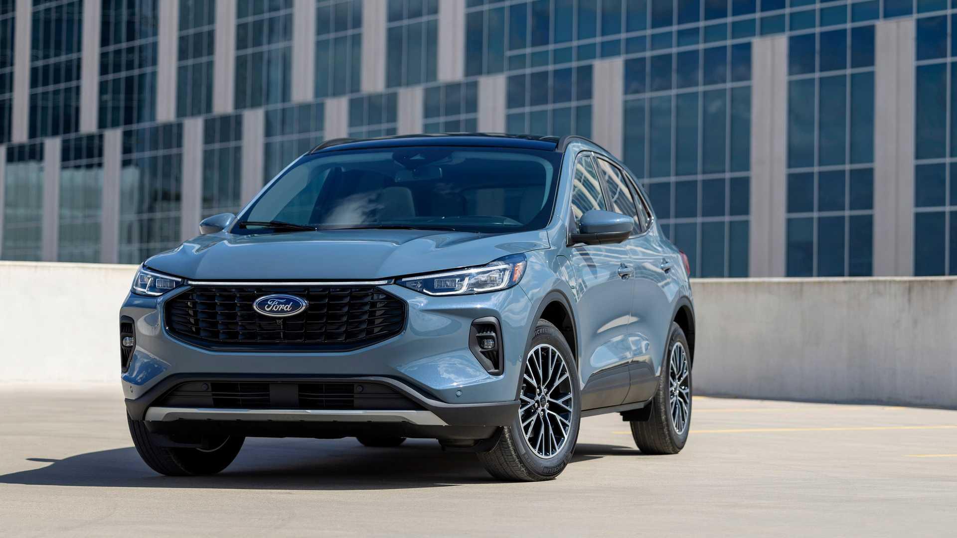 2023-ford-escape-plug-in-hybrid