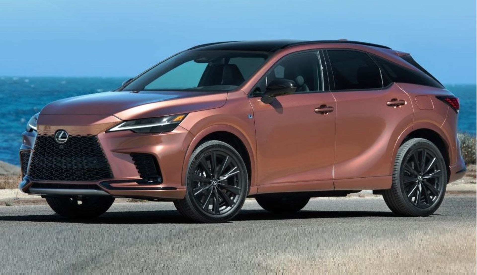 2023_RX_500h_FSPORT_Performance_AWD_Copper_HERO-1500x900