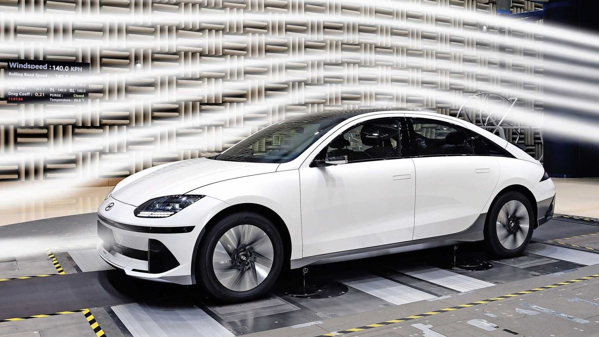 2024-hyundai-ioniq-6-in-the-wind-tunnel (2)