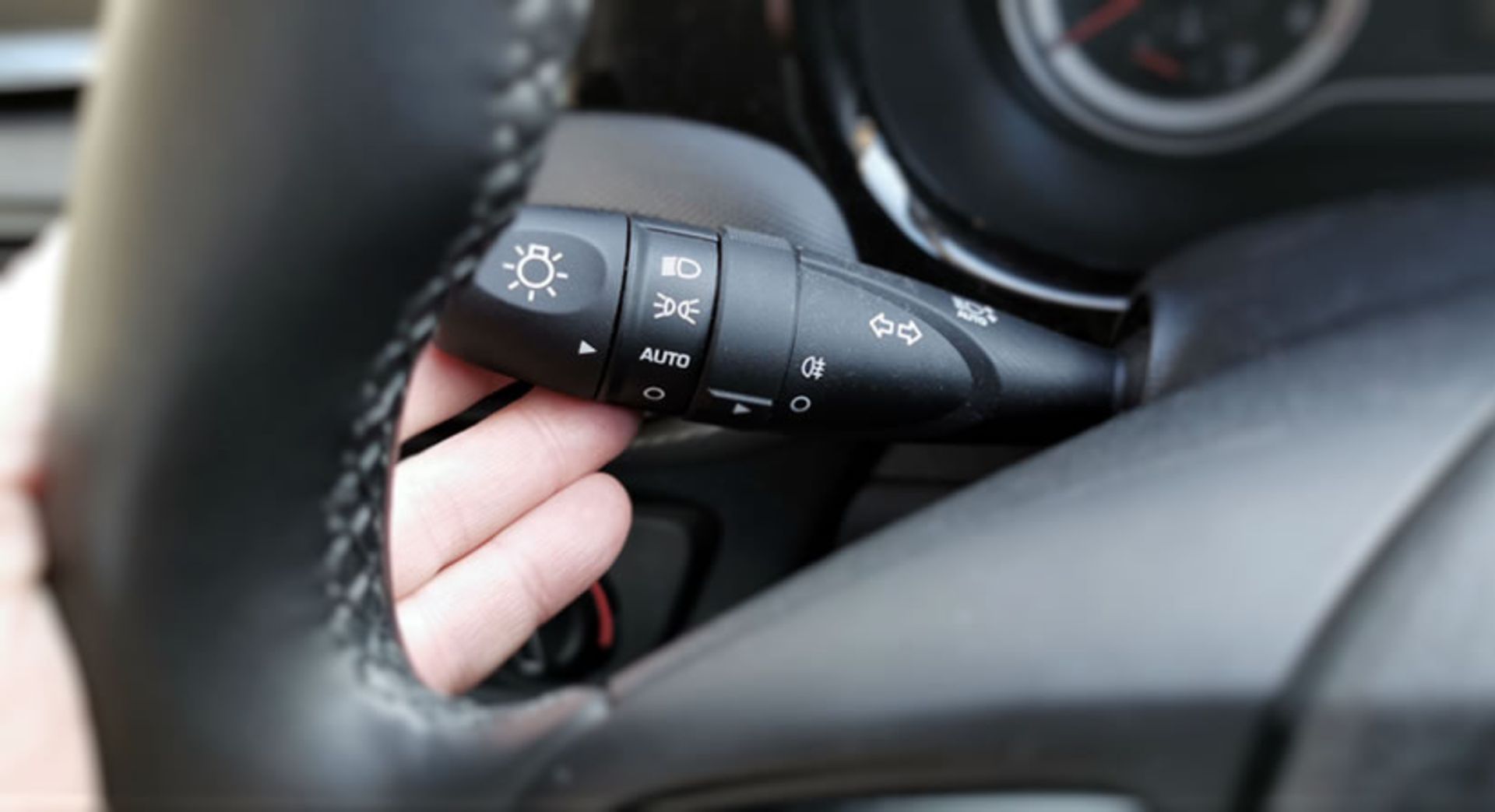 car-indicator-stalk