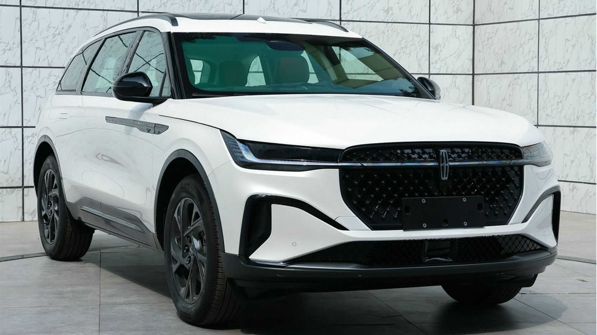 next-generation-lincoln-nautilus-leaked
