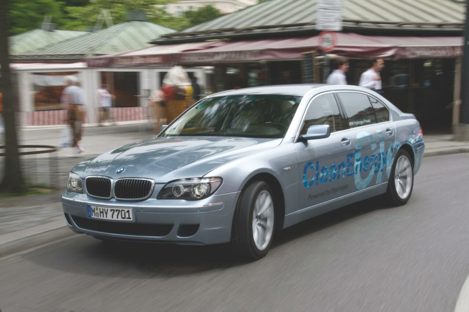 bmw_hydrogen_7_41-1536x1020
