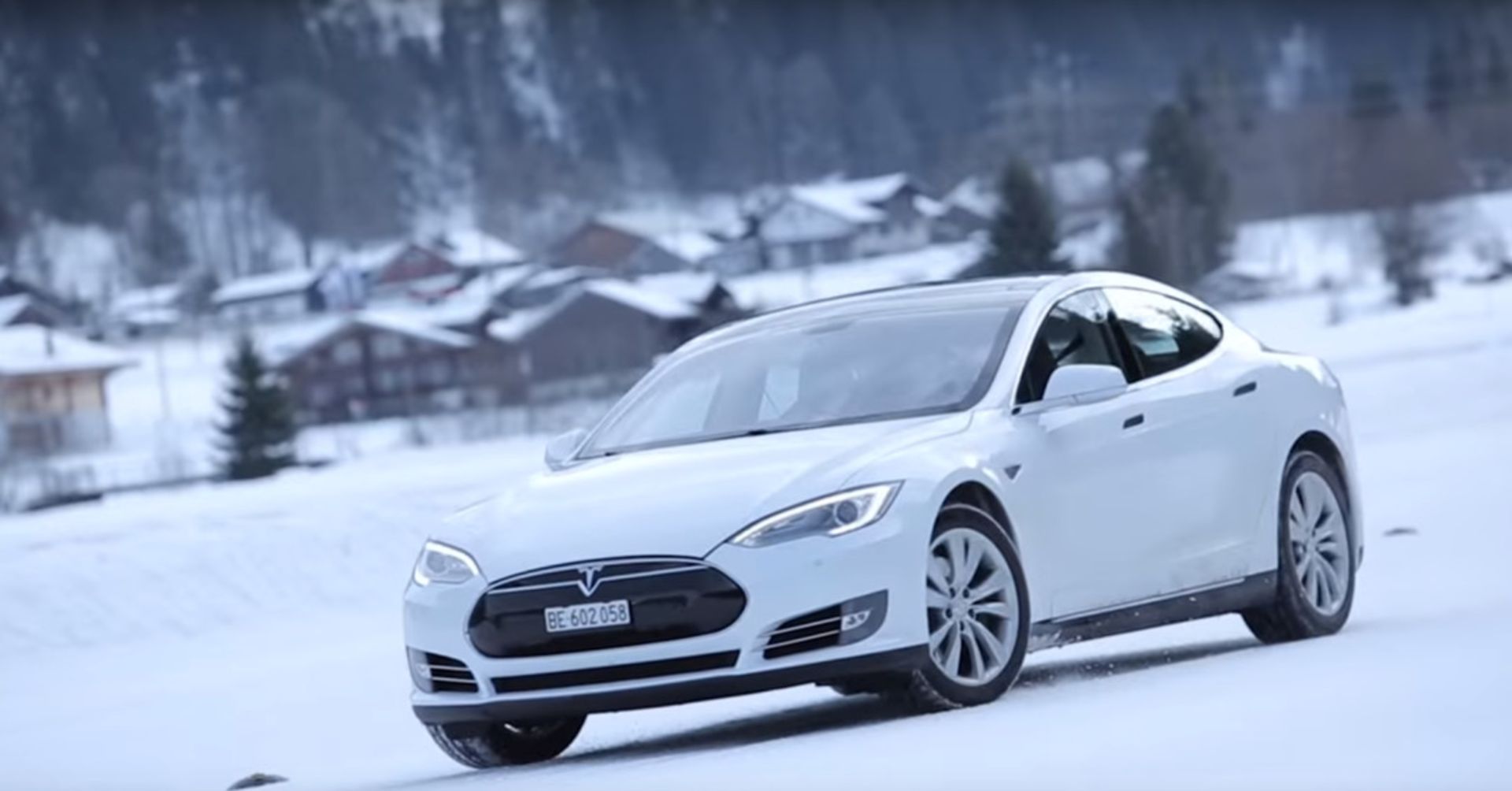 tesla-model-s-snow