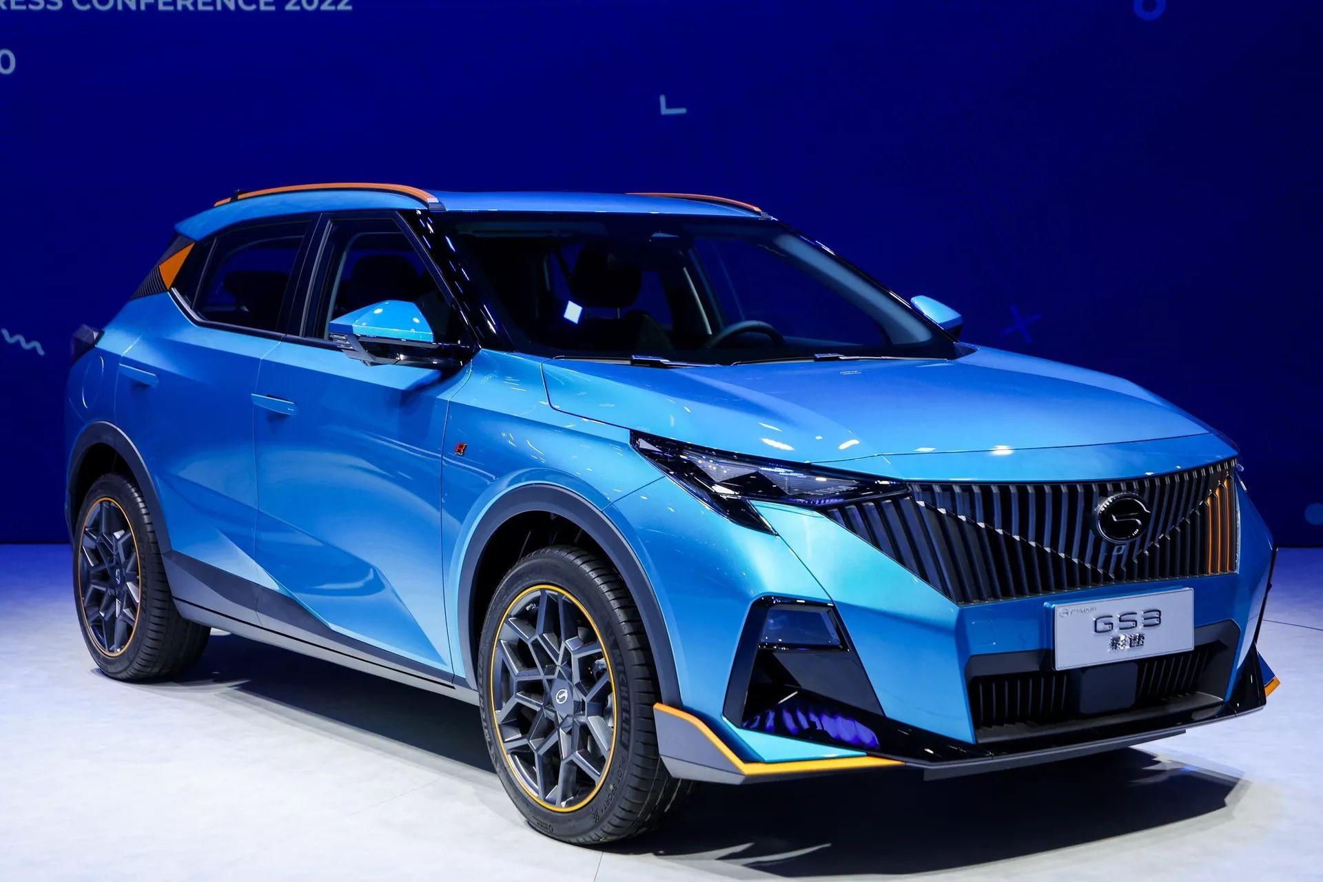 GAC-Trumpchi-GS3-Exterior-Live-Pics-3