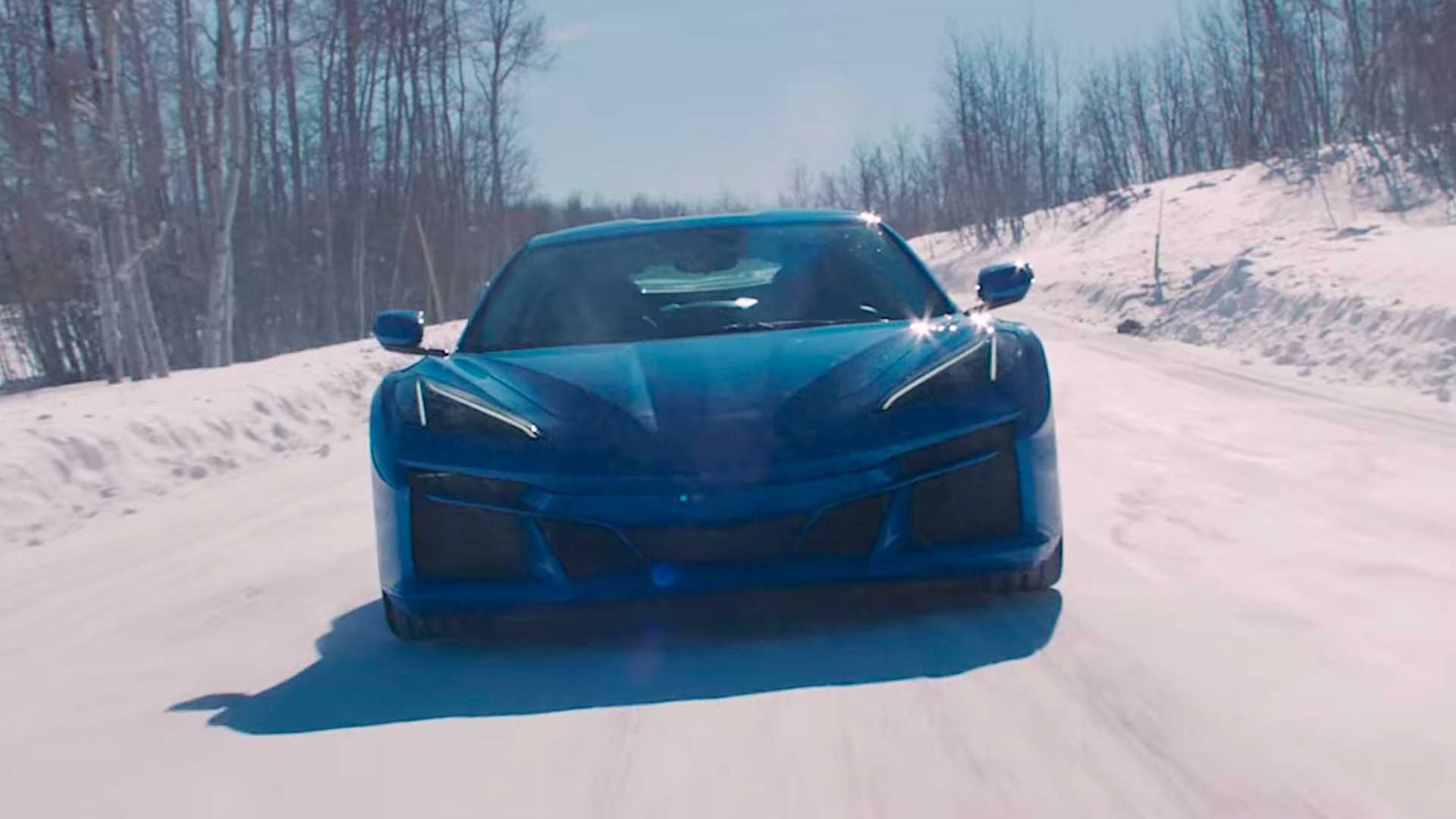 chevrolet-corvette-e-ray-teaser