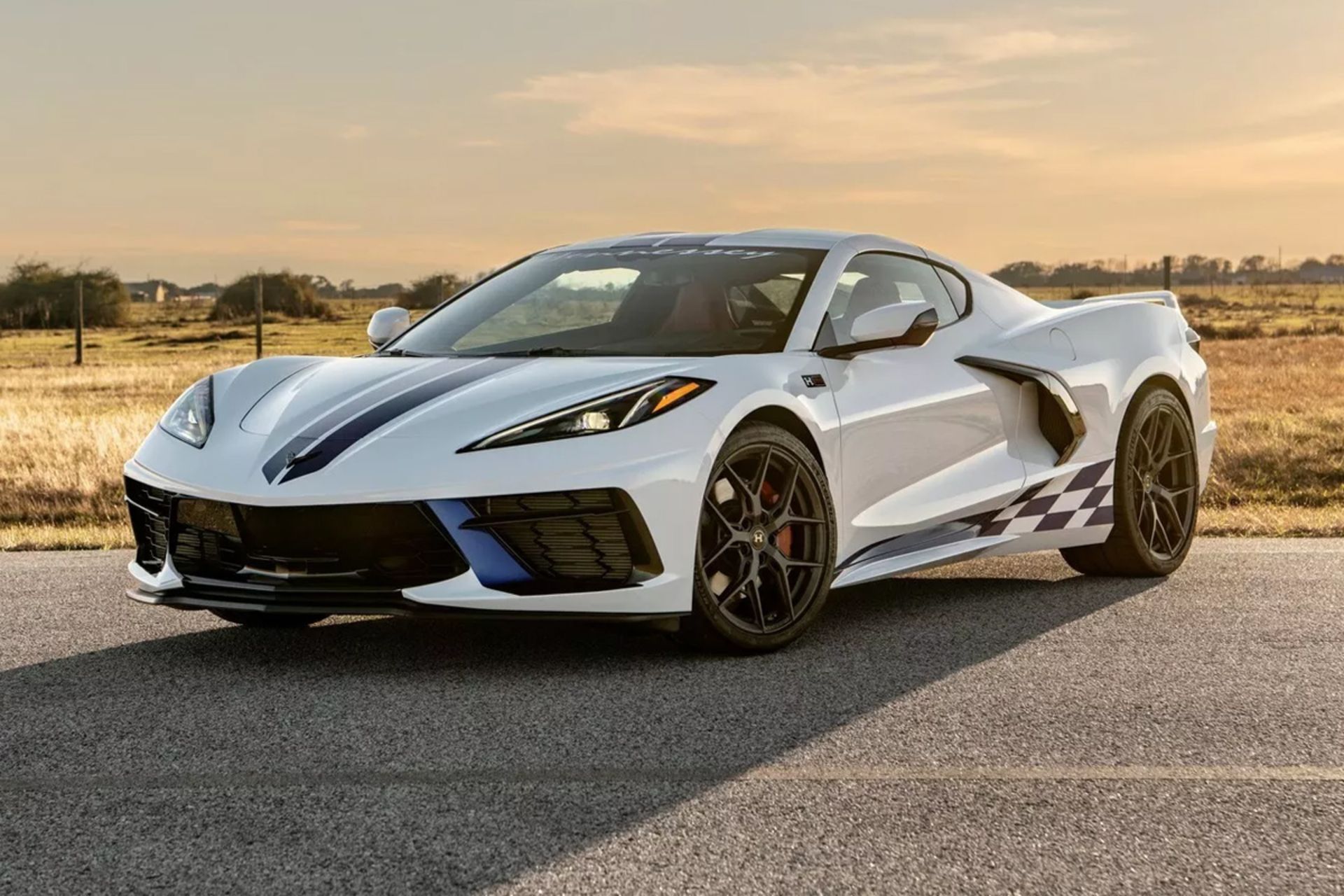 Corvette-H700-1