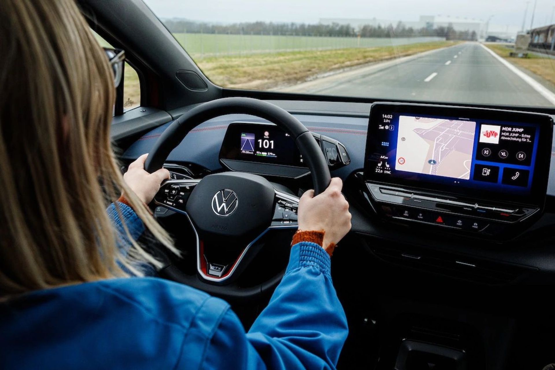 Electric-Power-Steering-vs-Hydraulic-Power-Steering