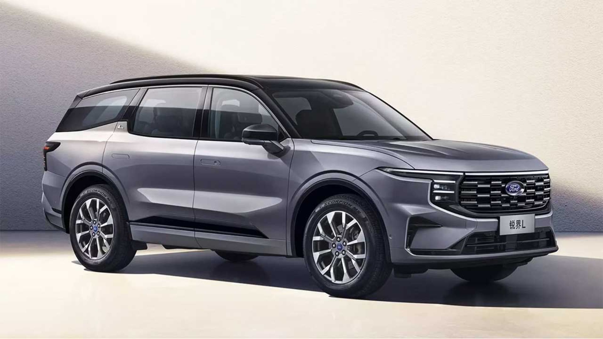 Ford-Edge-L-6