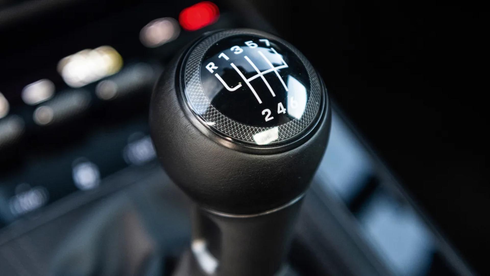Manual v automatic feature-11