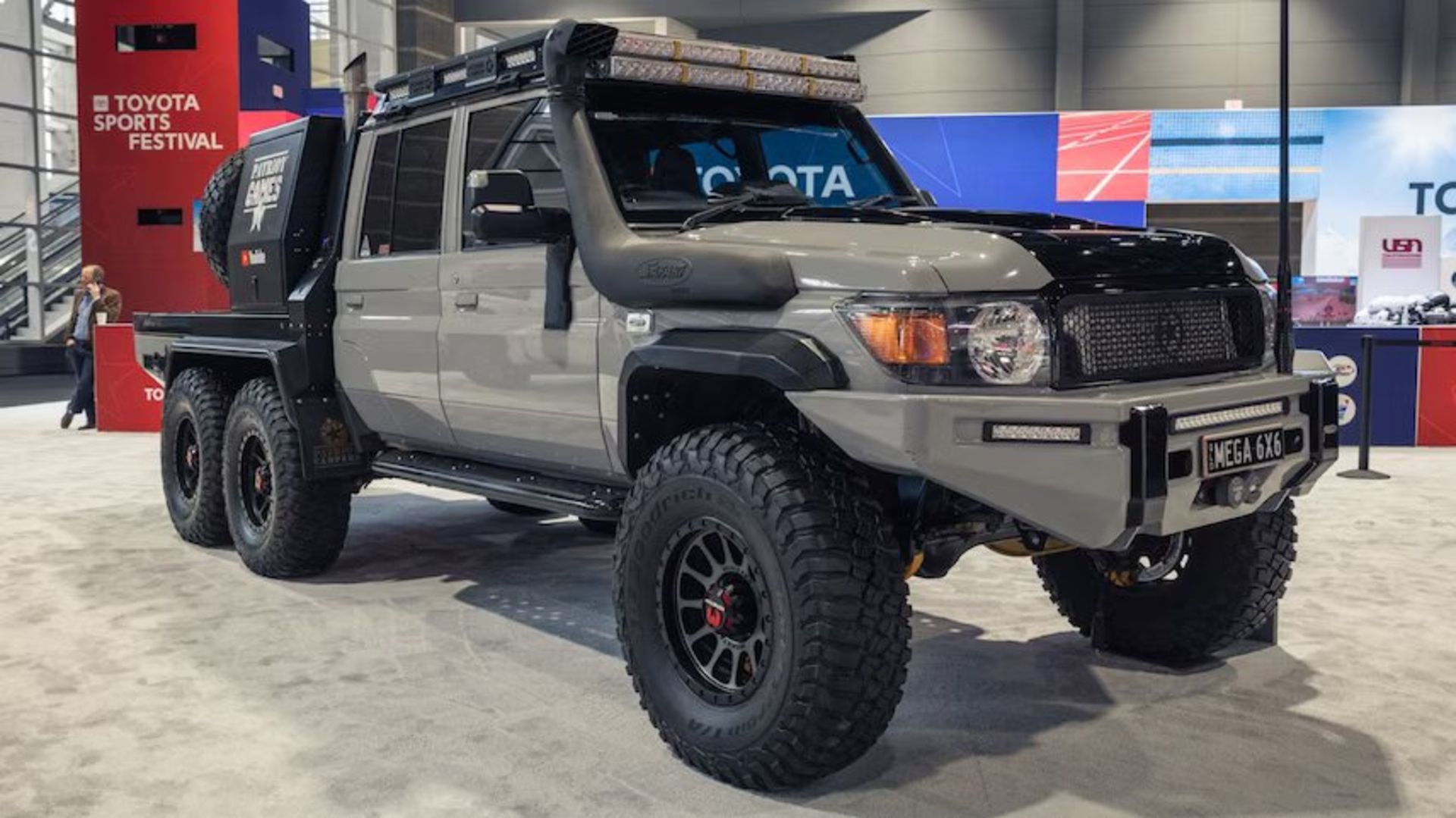 Toyota-Land-Cruiser-18
