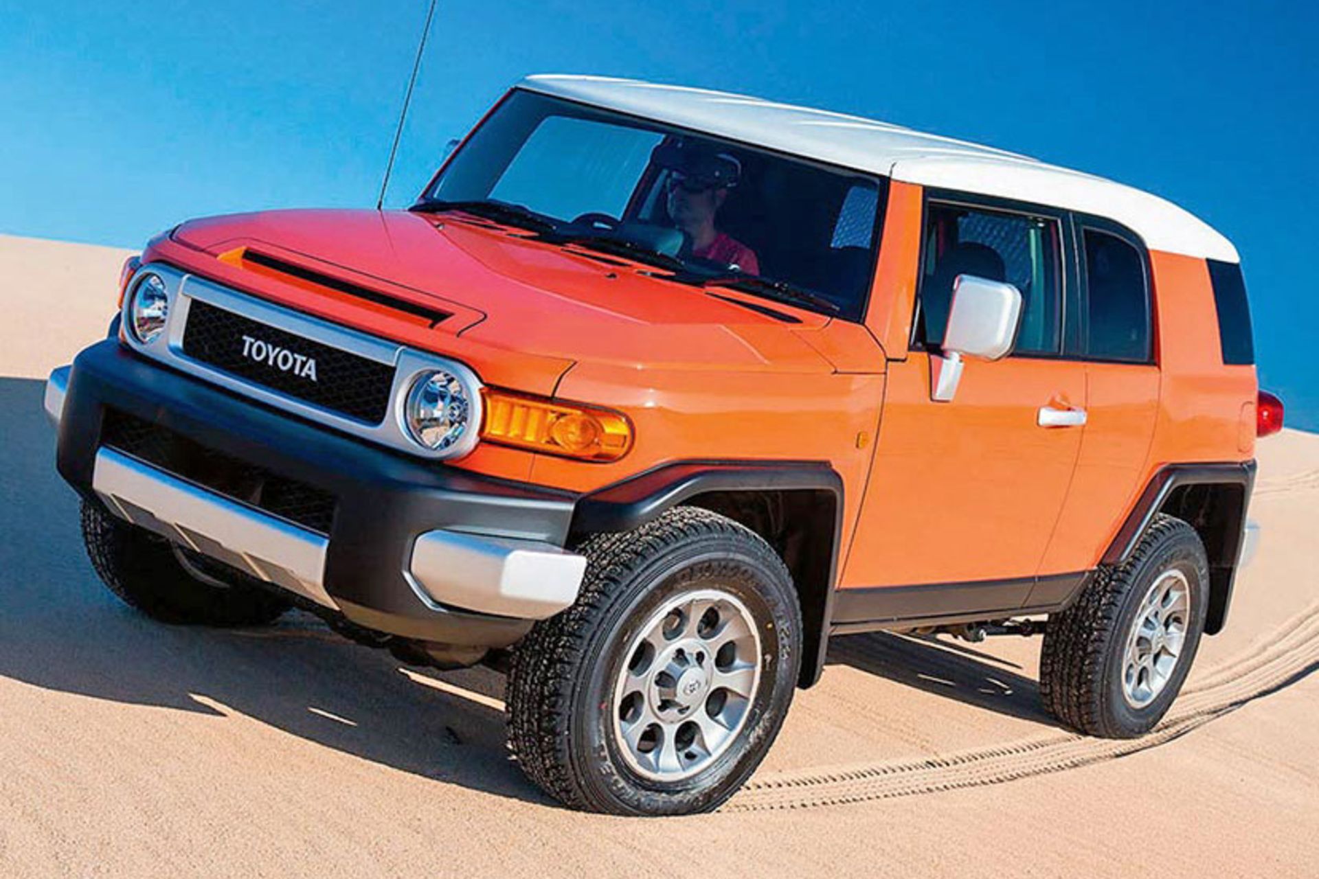 toyota-fj-cruiser-2011