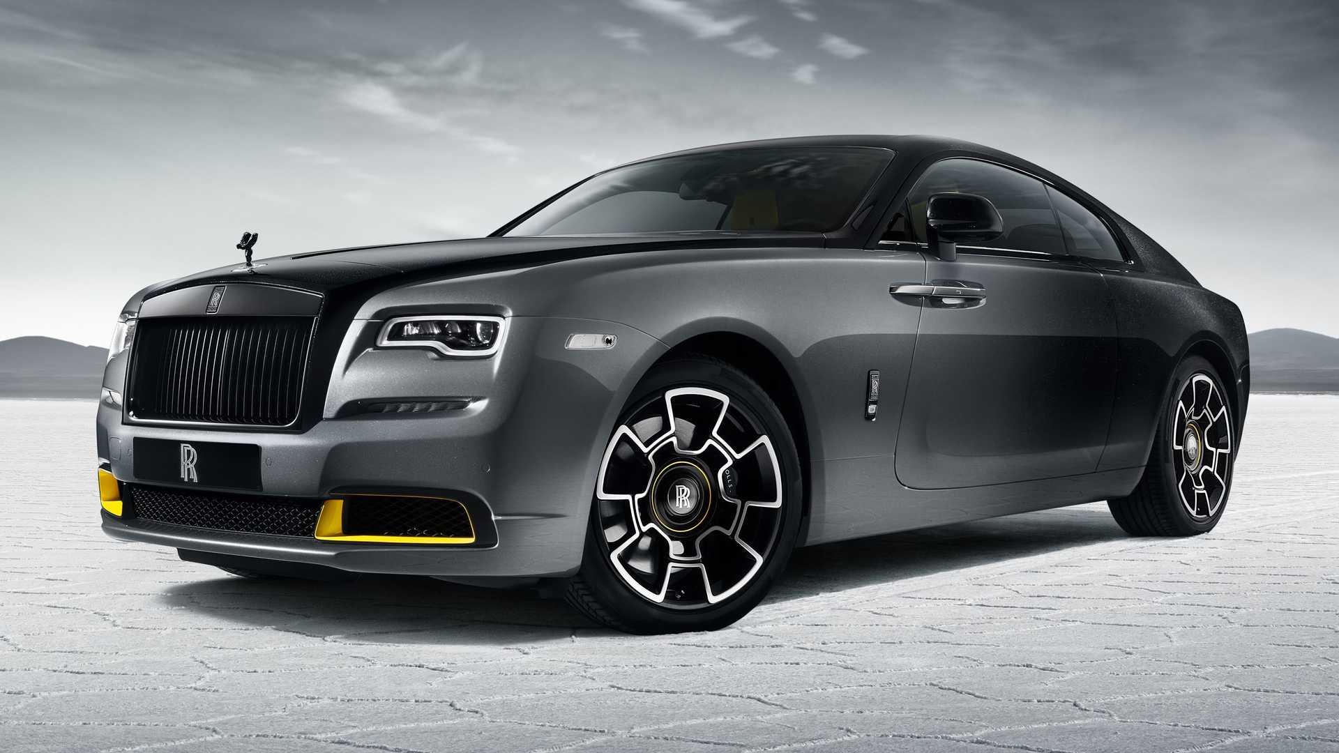 2023-rolls-royce-black-badge-wraith-black-arrow-interior (4)