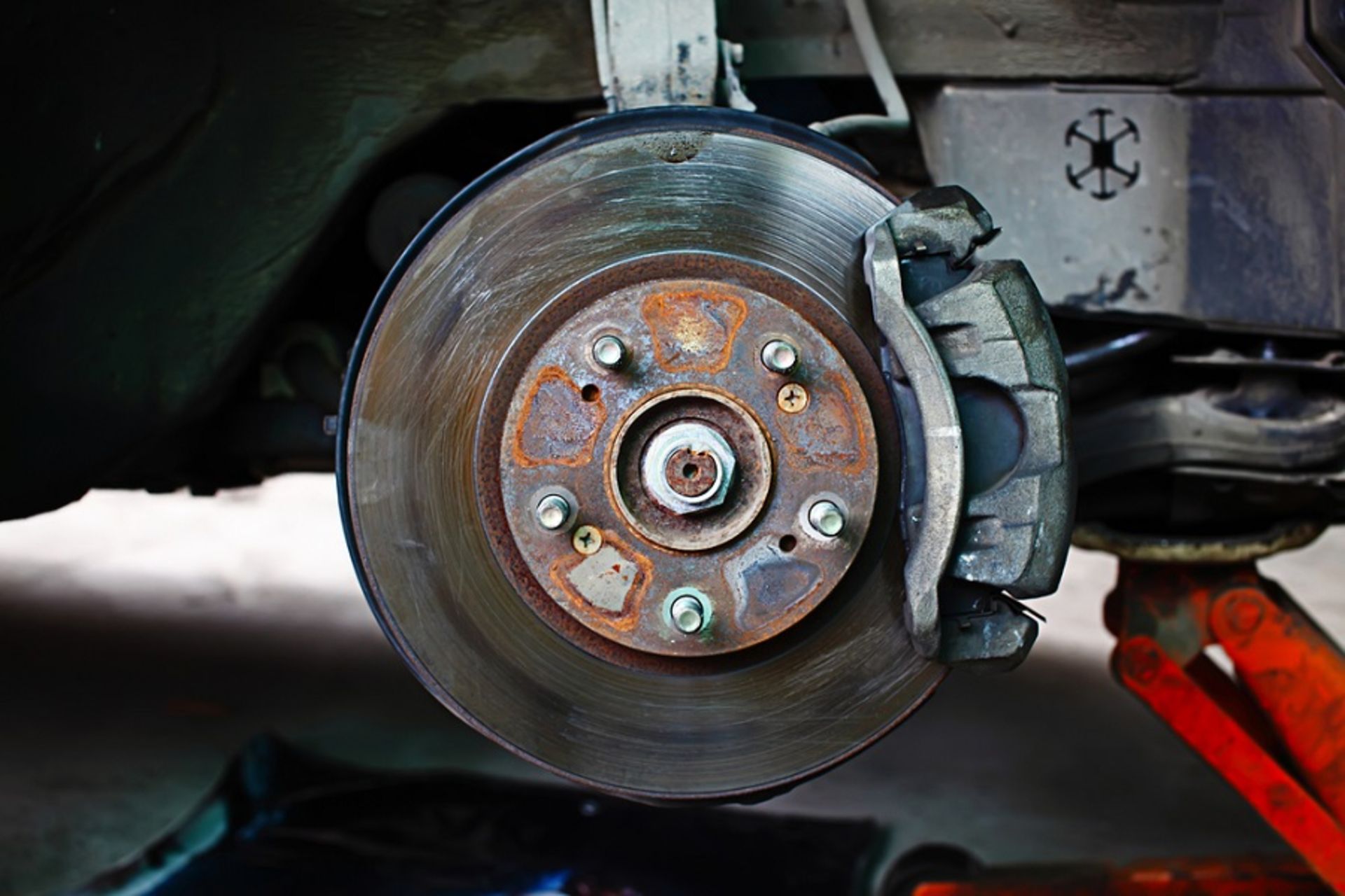 Car-Brake-disc