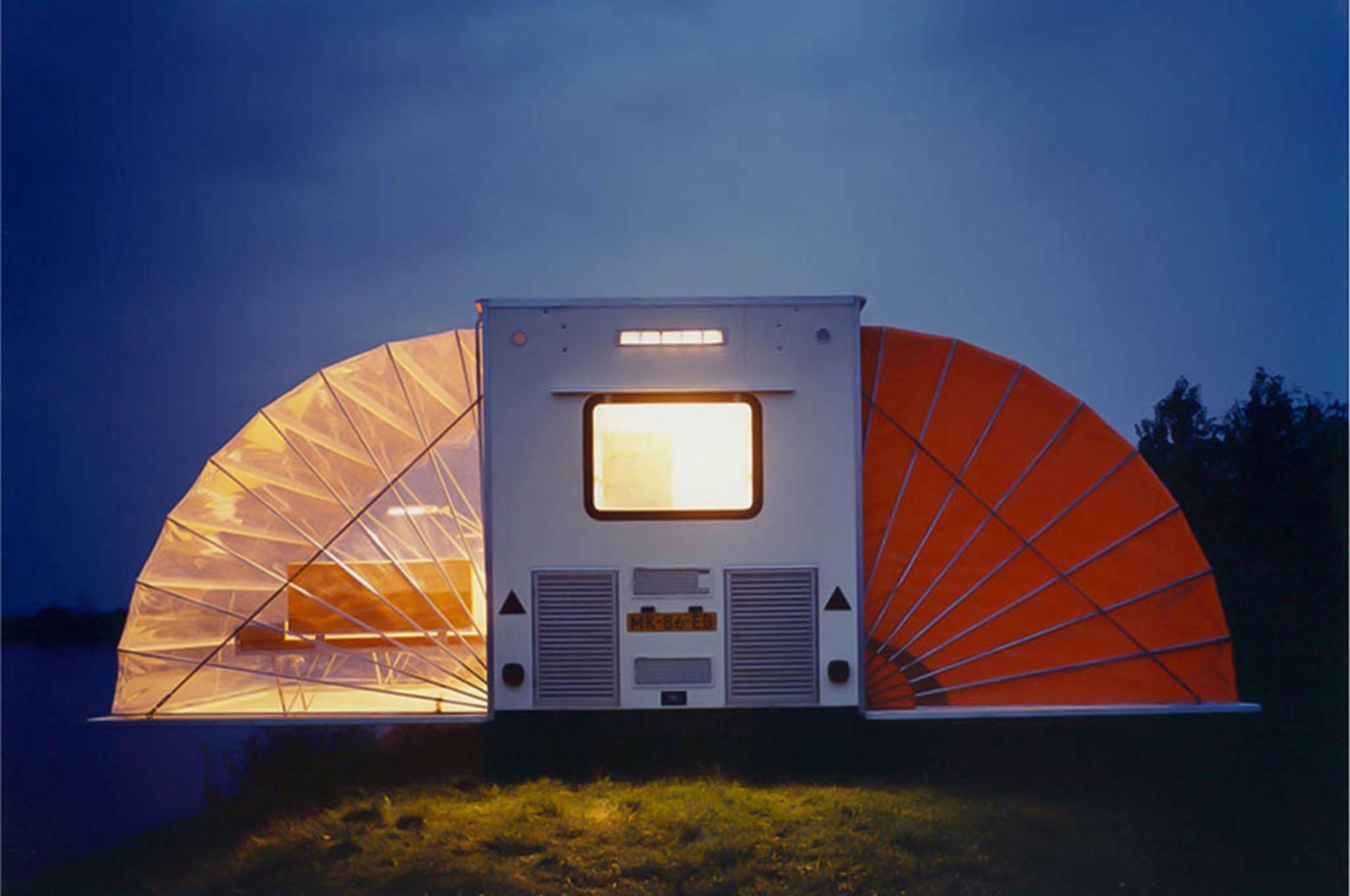 Demarkies_bohtlingk_triple_expanding_camper_01