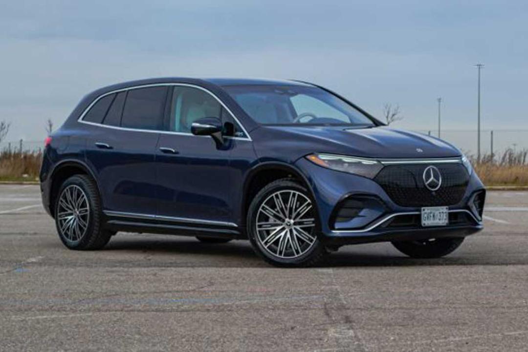 Mercedes-EQS-SUV-2