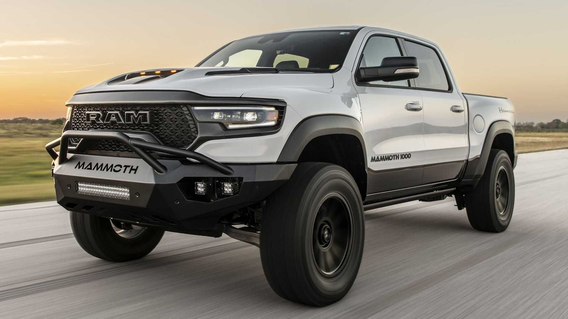 hennessey-mammoth-trx-carbon-edition-front-3-4 (1)