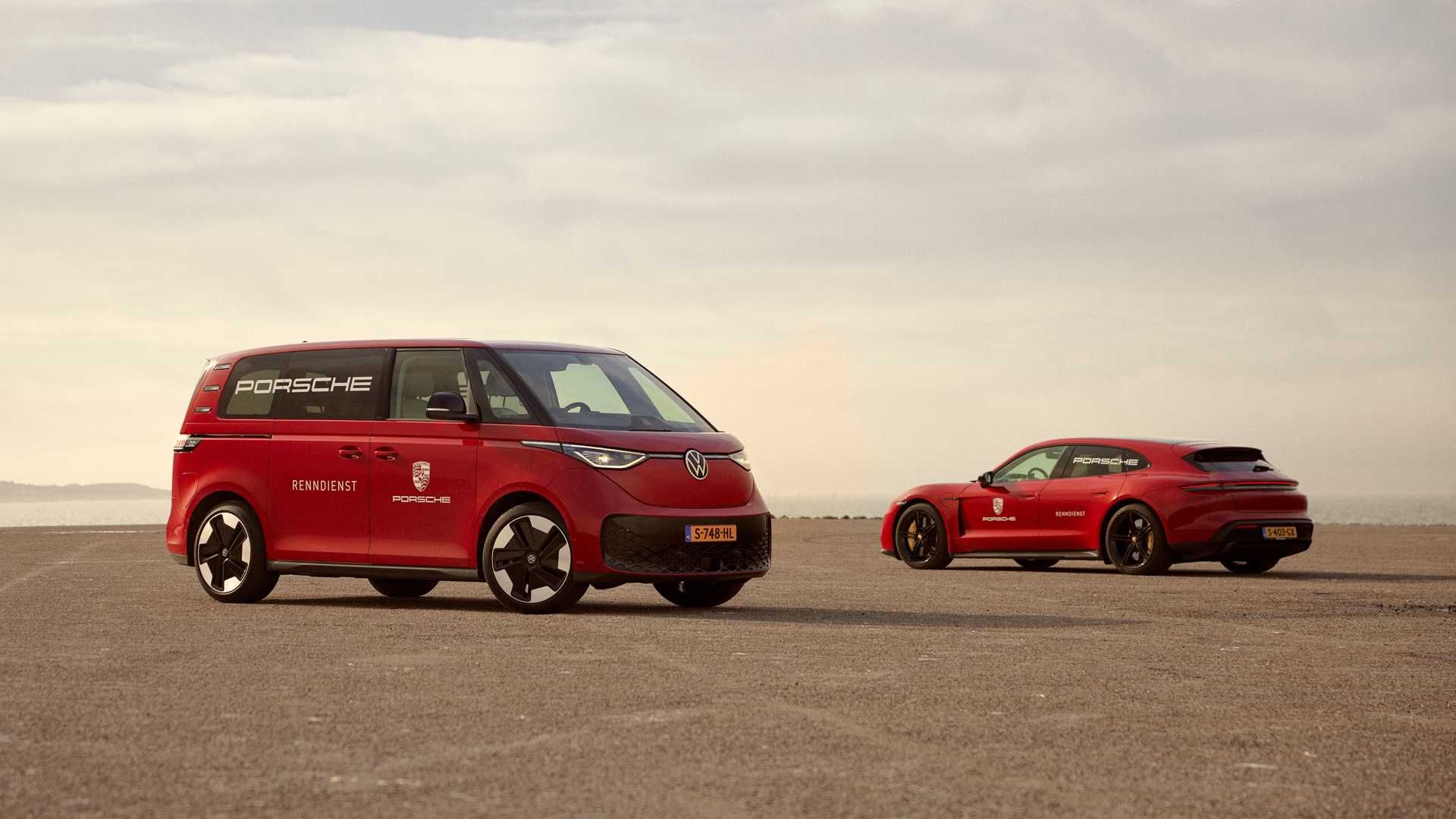 volkswagen-id.-buzz-with-porsche-renndienst-branding