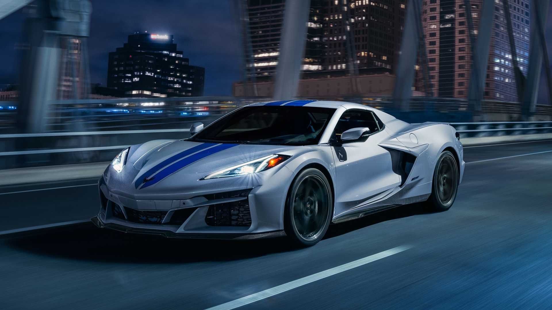 2024-chevrolet-corvette-e-ray (1)
