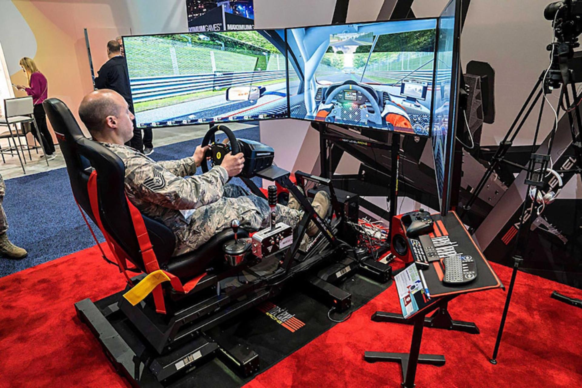E3-2019-Racing-Simulators-1024
