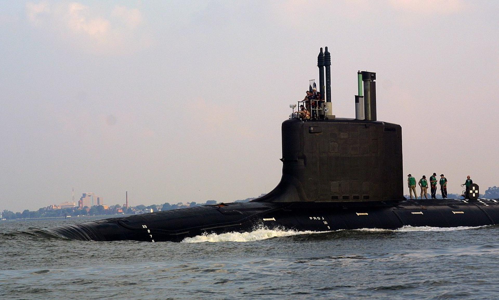 USS_Virginia_(SSN-774)_bravo_sea_trials