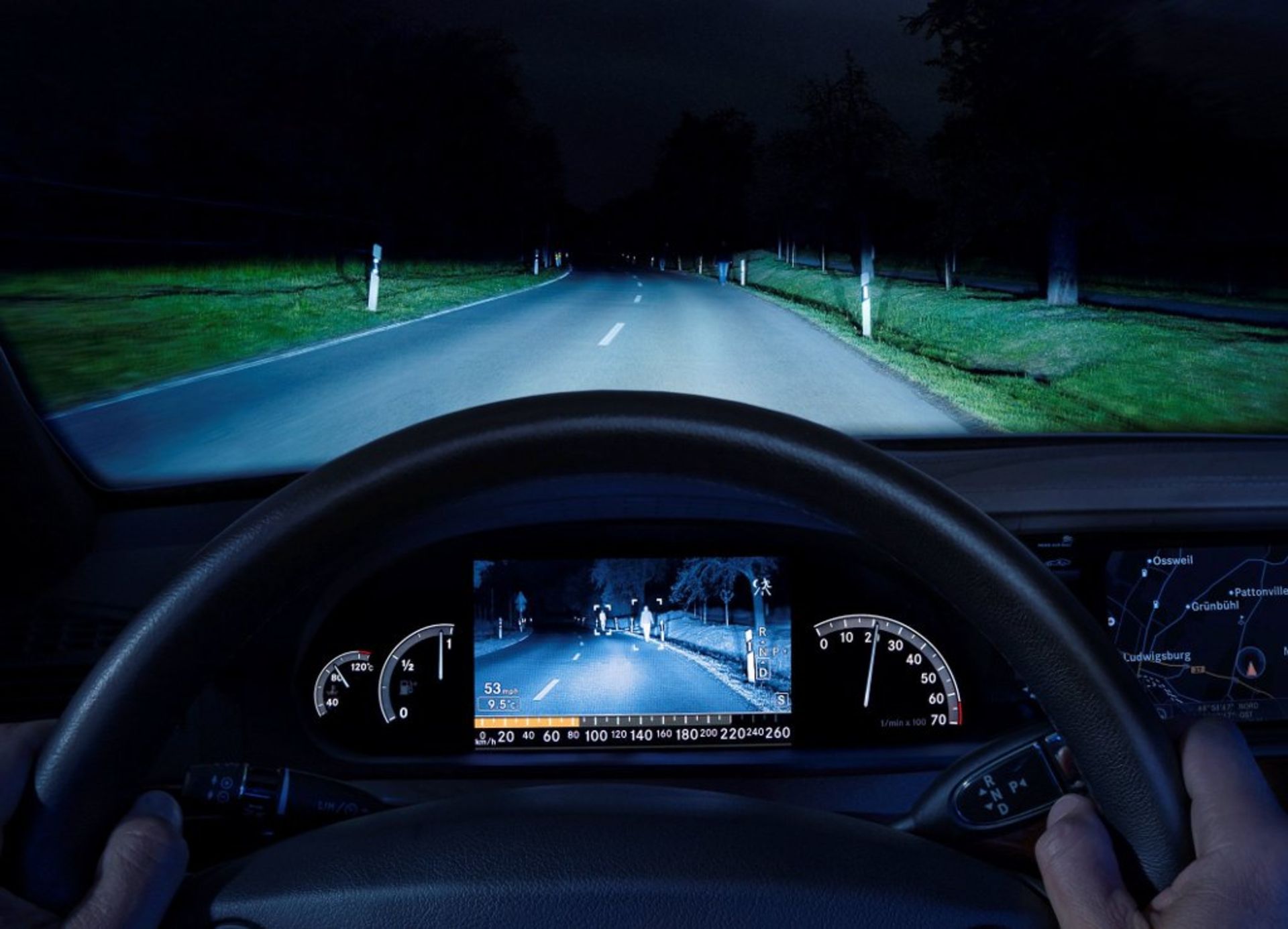 bosch-night-vision-plus-identifies-pedestrians-13270_1