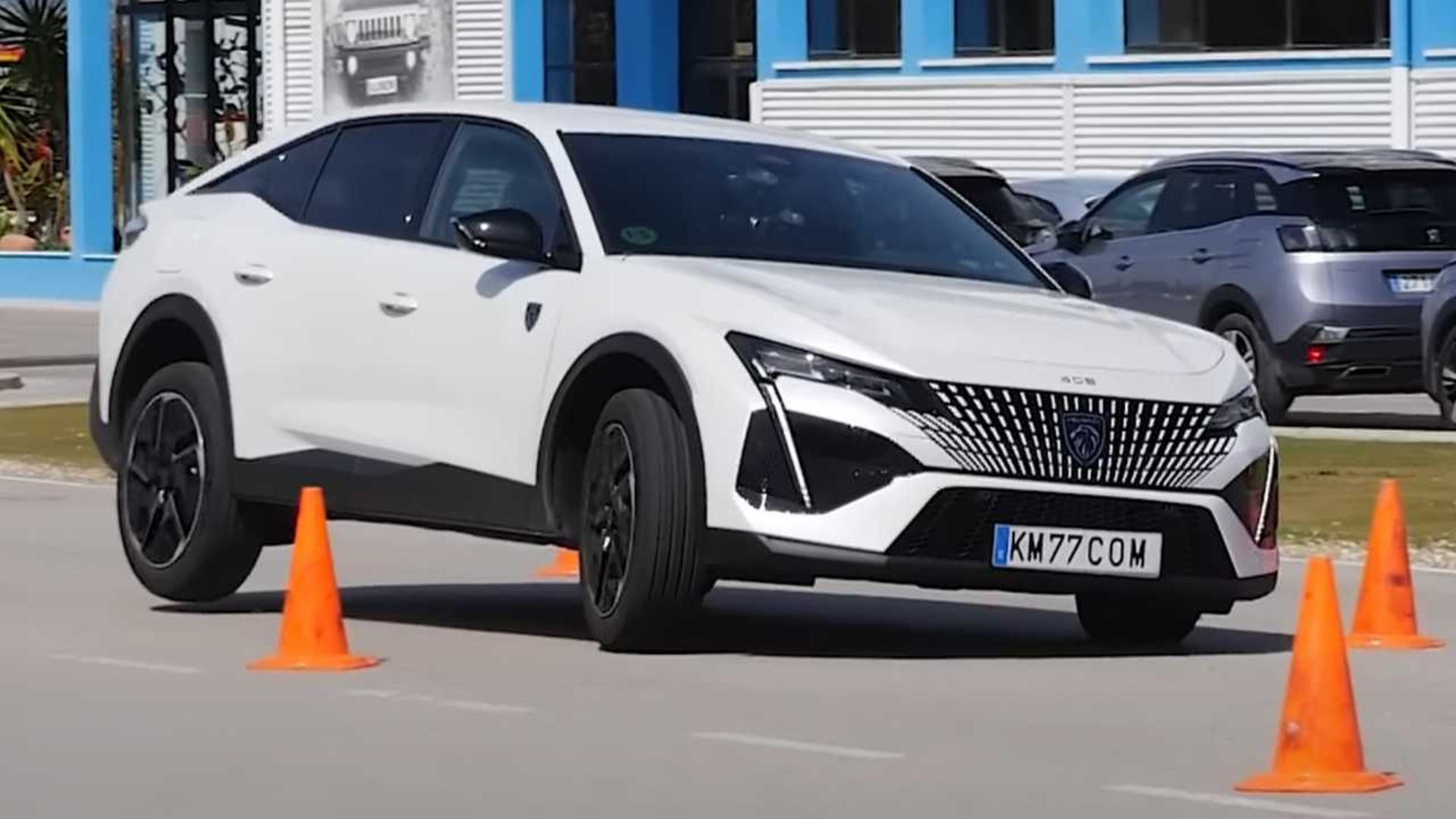 peugeot-408-moose-test-video