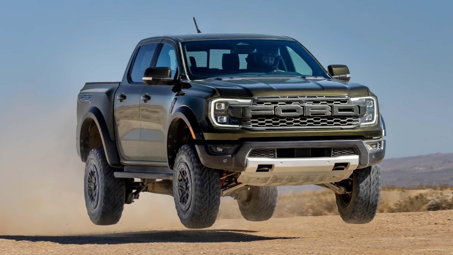 2024-ford-ranger-raptor-front-3-4 (6)