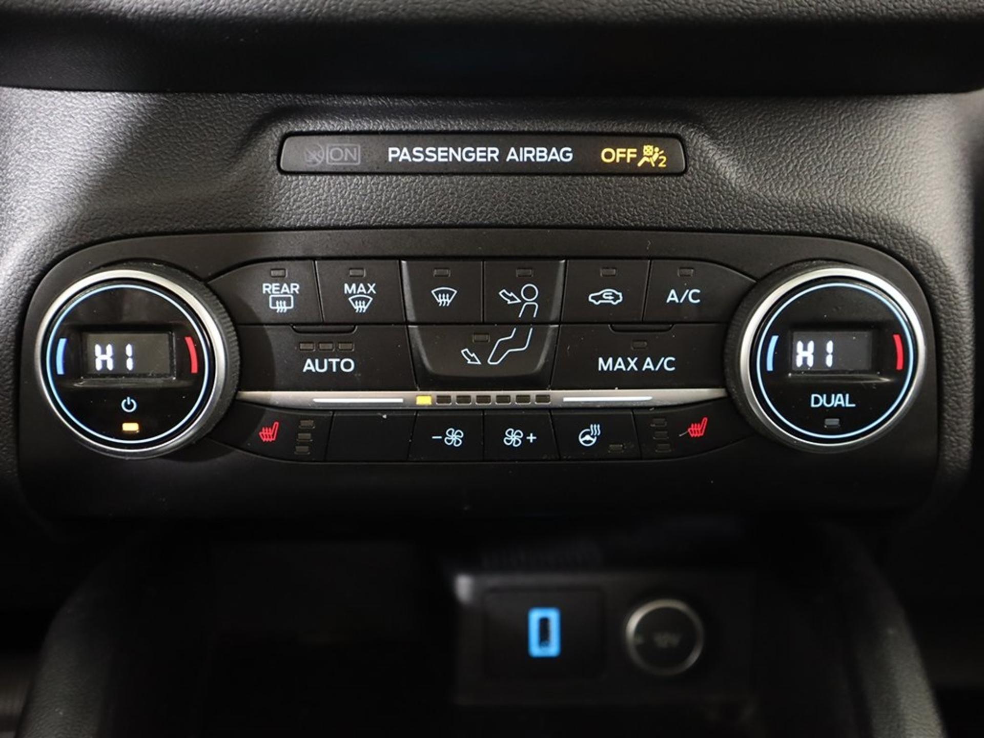 Dual-Zone-Automatic-Air-Conditioning