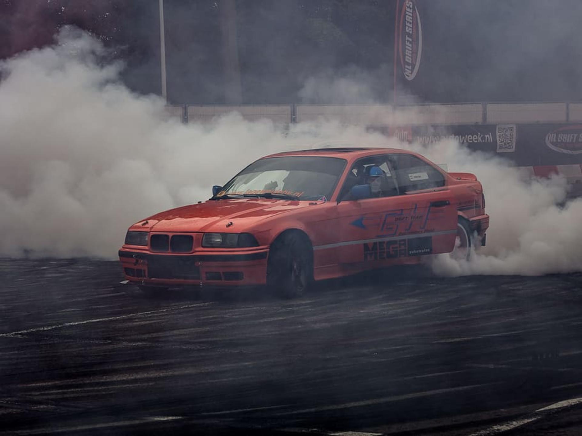 bmw-fast-speed-drift