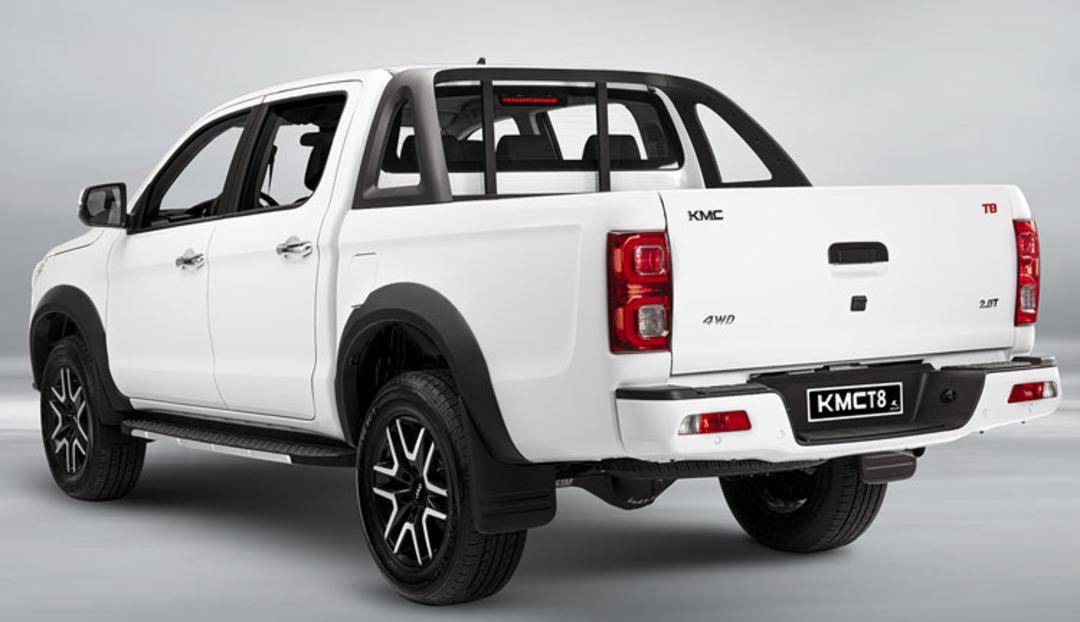 kmc t8 rear