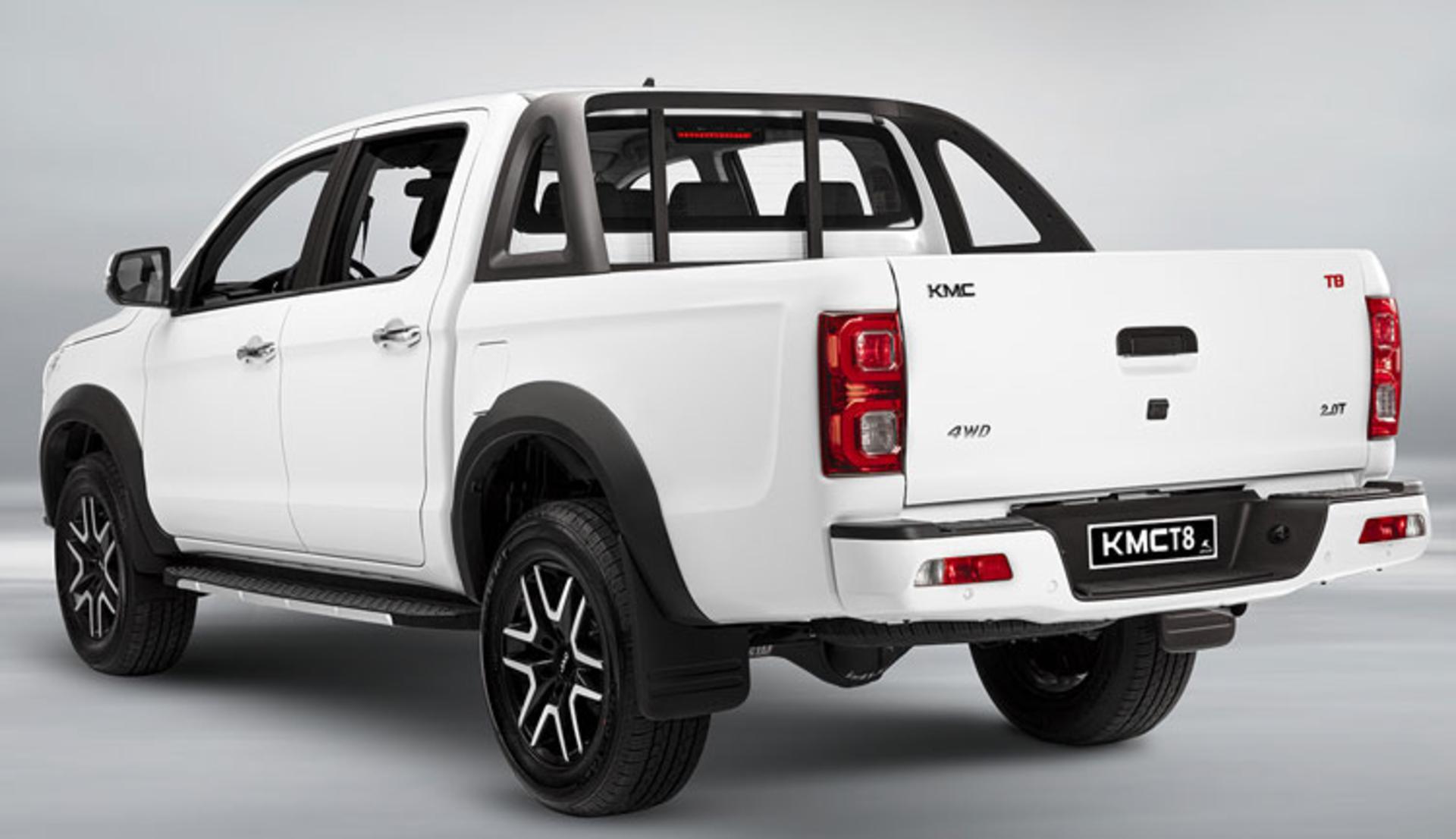 kmc t8 rear