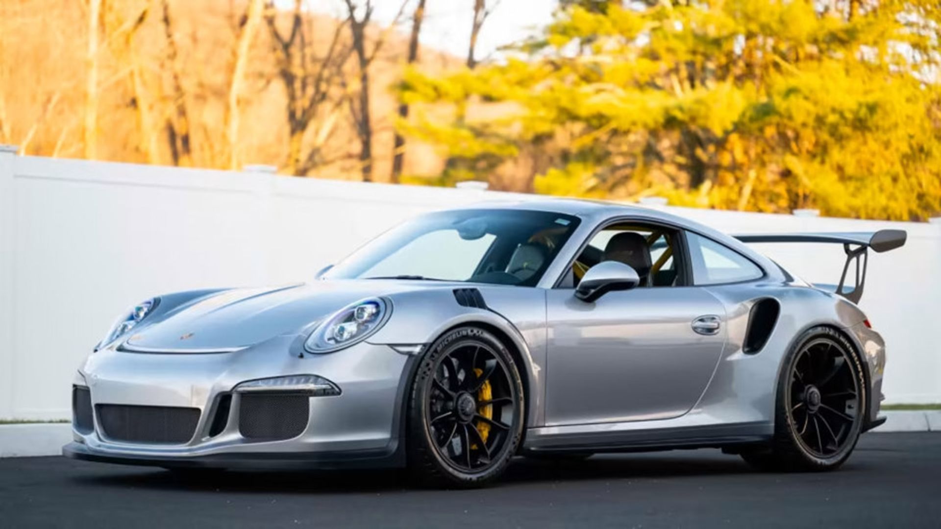 porsche-911-gt3rs-eddie-van-halen-1_1024x