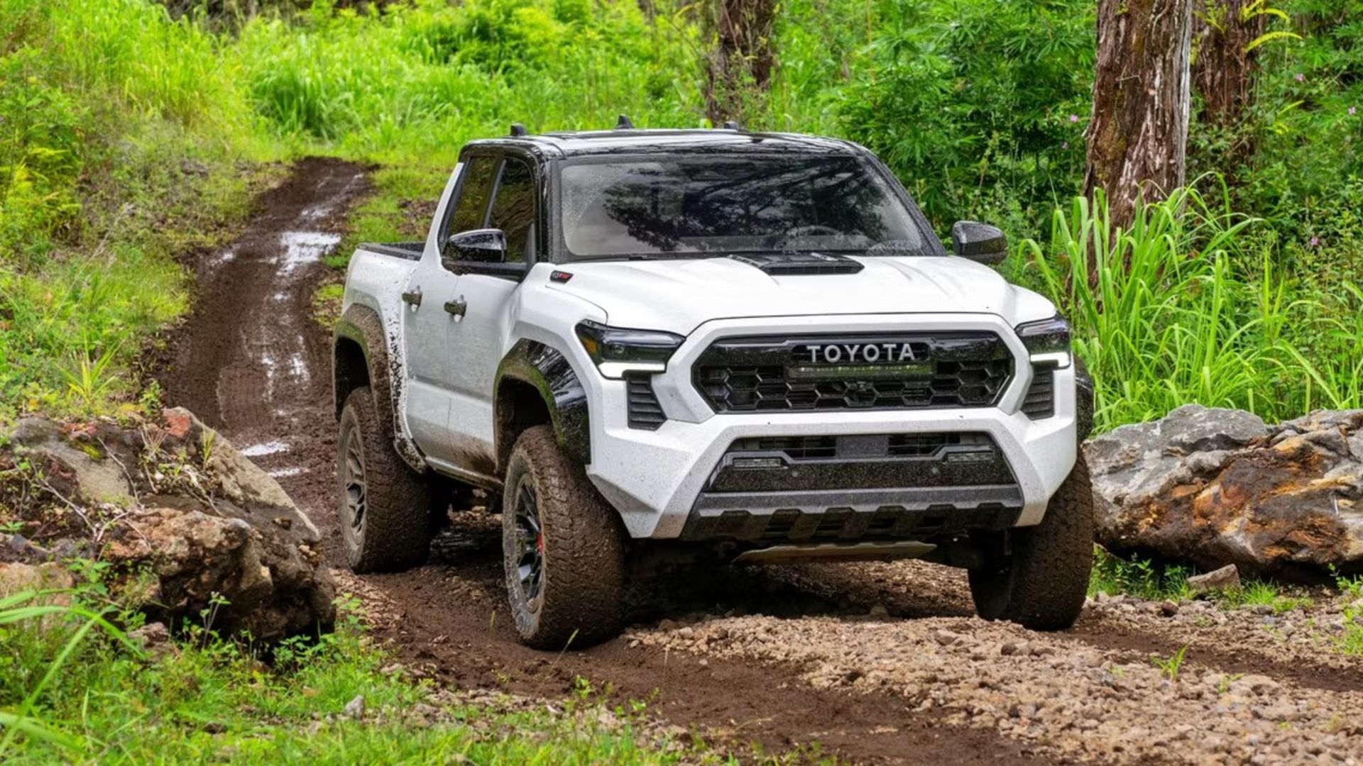 resize_2024_toyota_tacoma_trd_pro_018