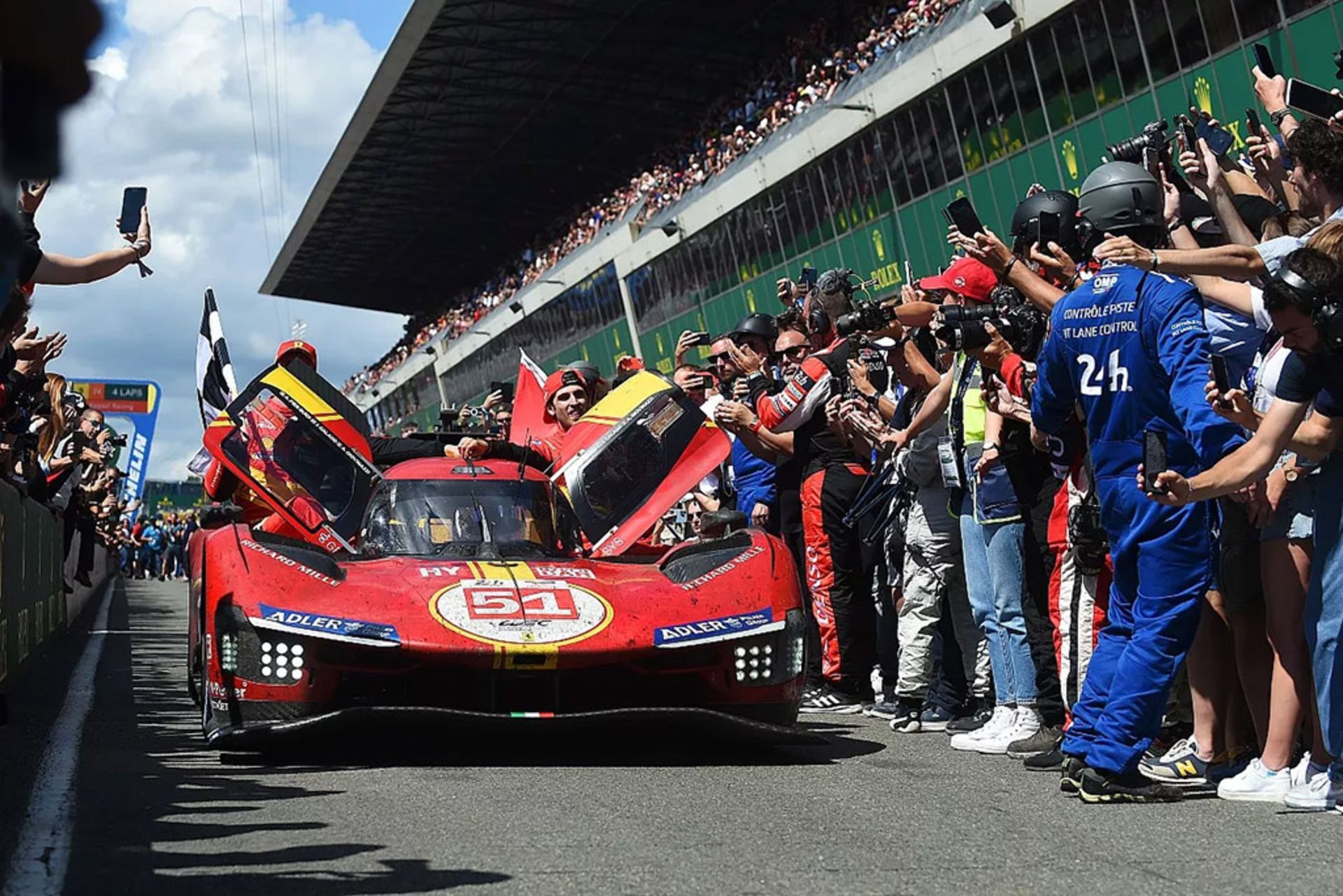 24h-lemans-2023-race-ferrari-499p-victory