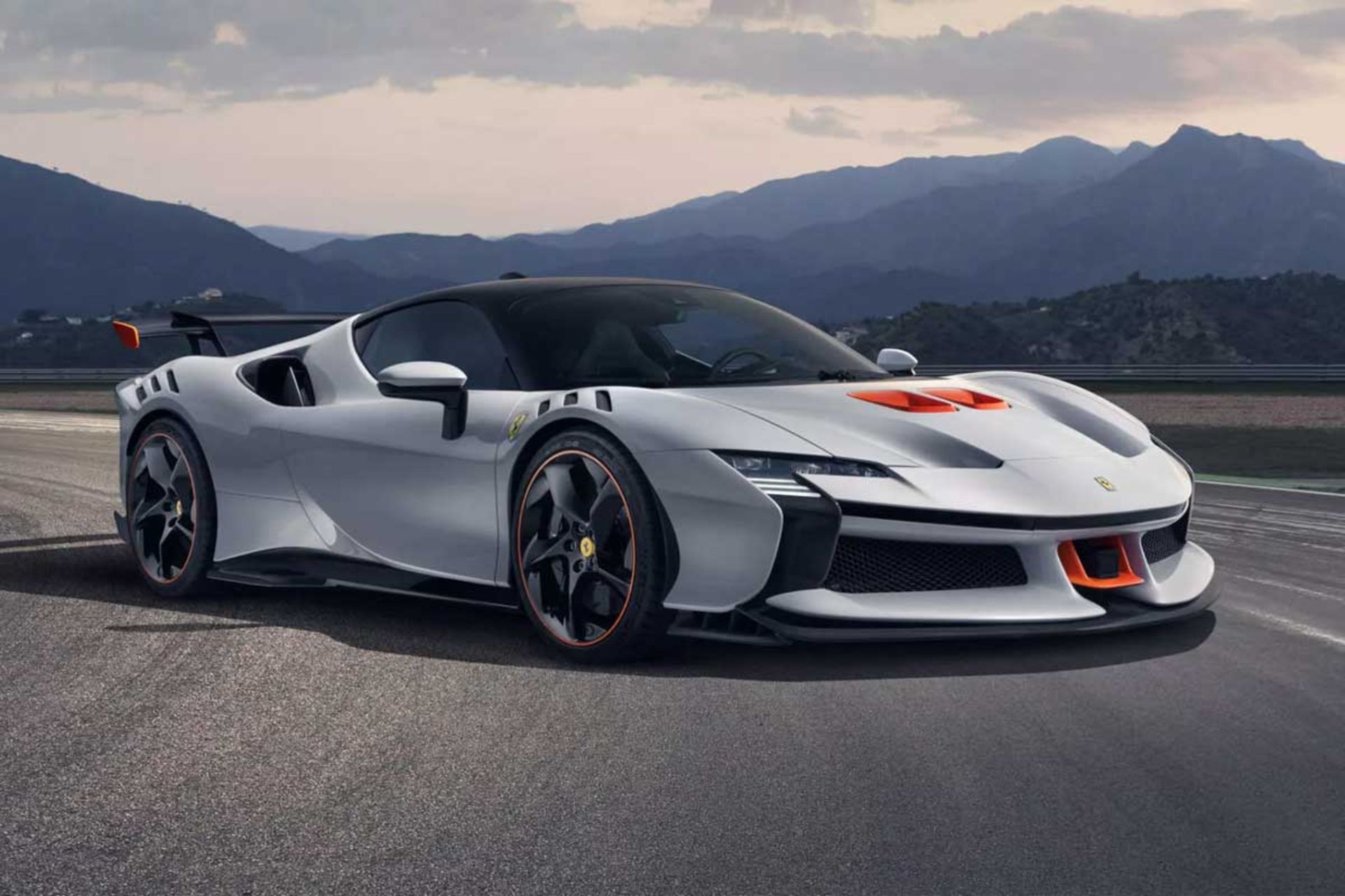 Ferrari-SF90-XX-1