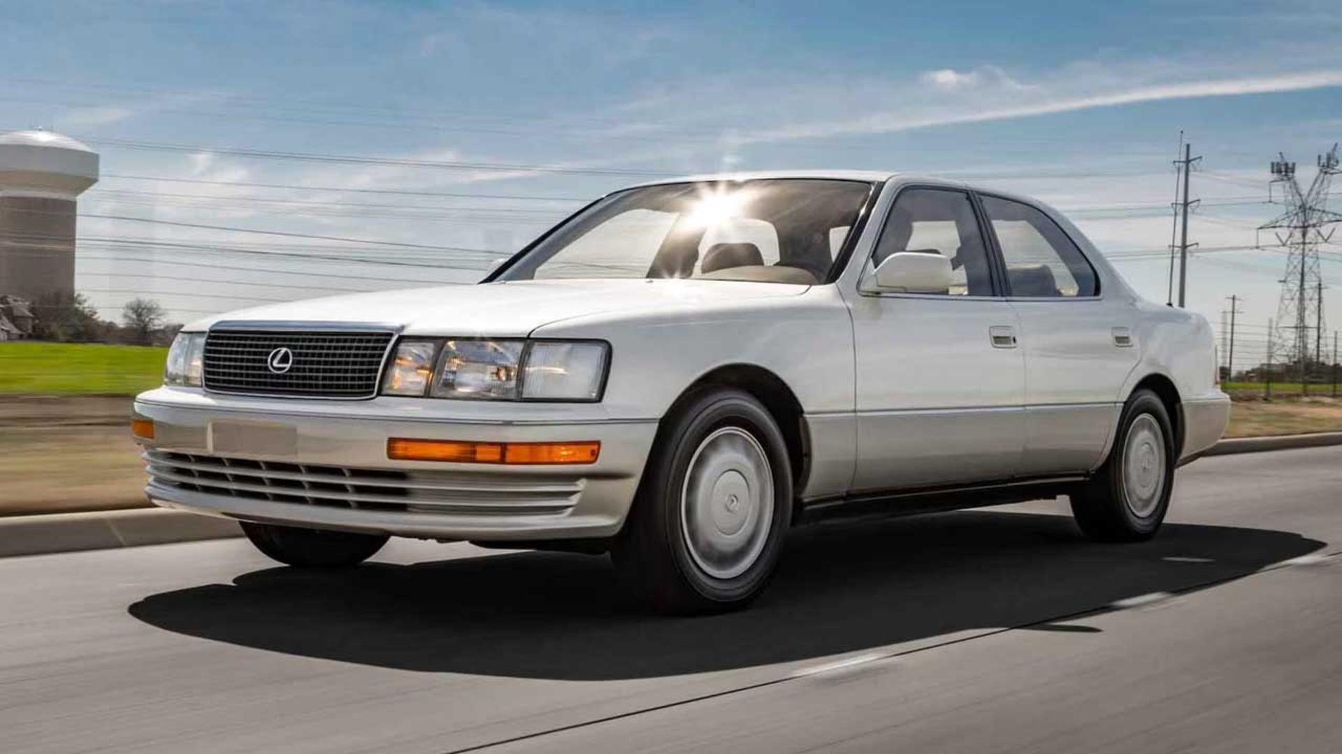 Lexus-LS400-2
