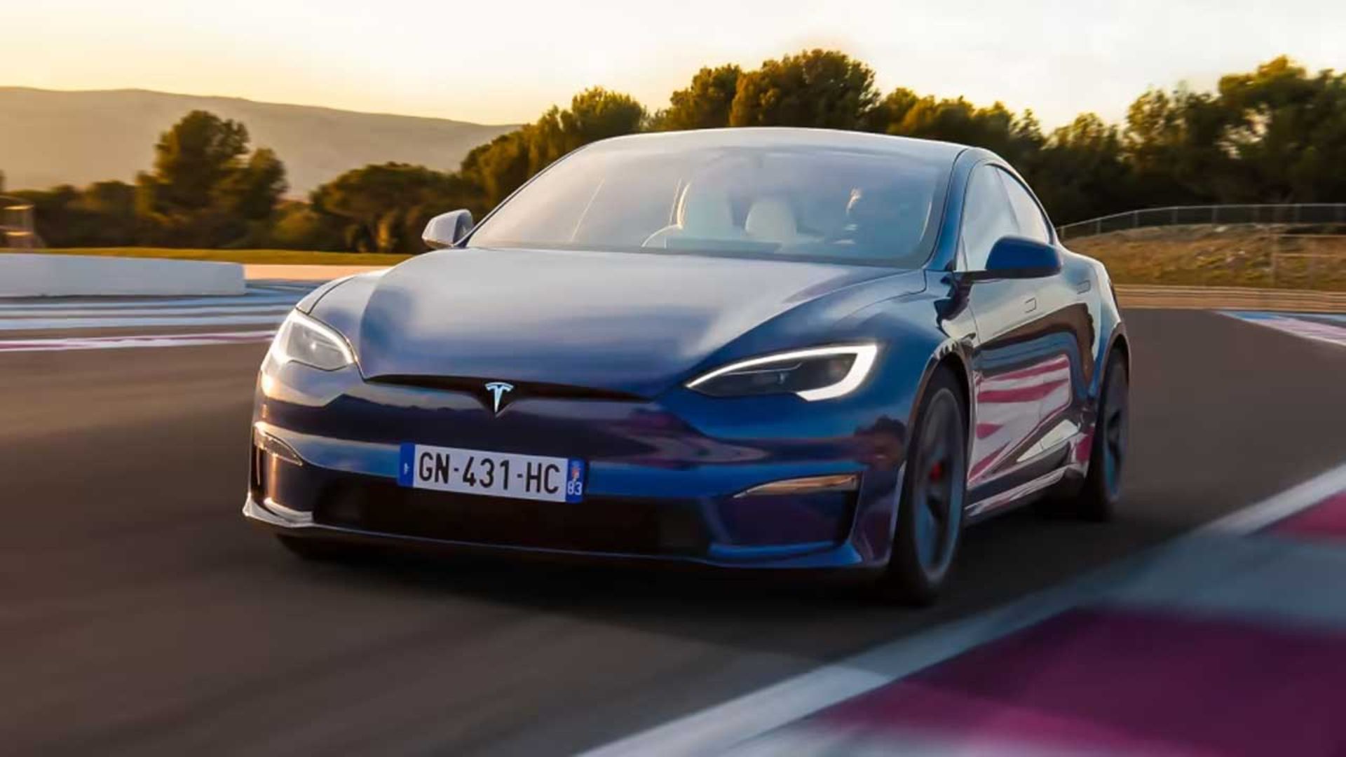 Tesla-5